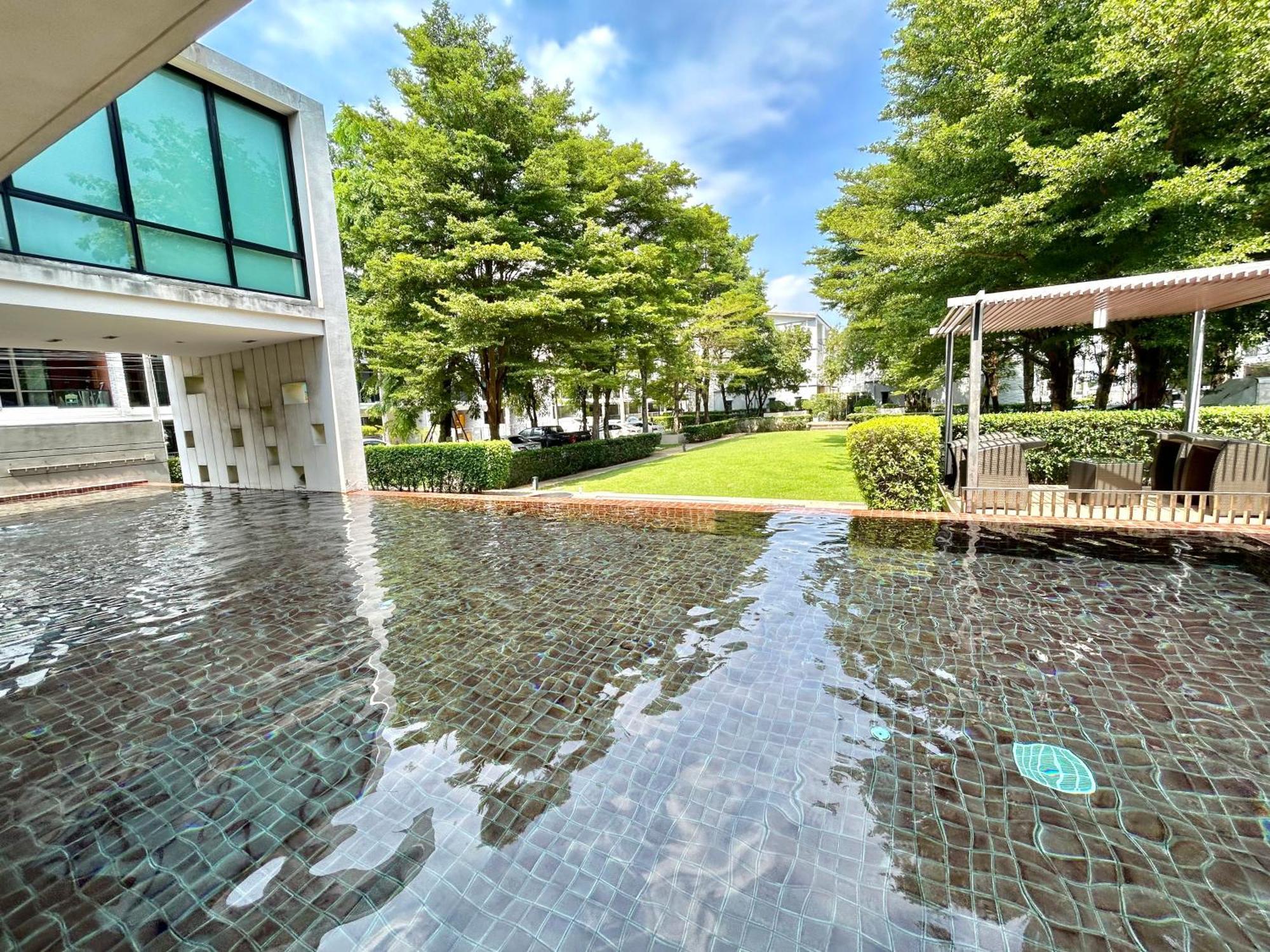 3 Bedrooms Townhome Near Mega Bangna Holiday home *