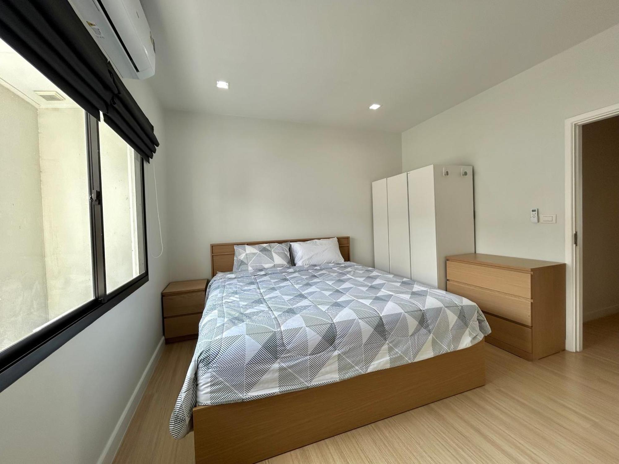 3 Bedrooms Townhome Near Mega Bangna Bangkok