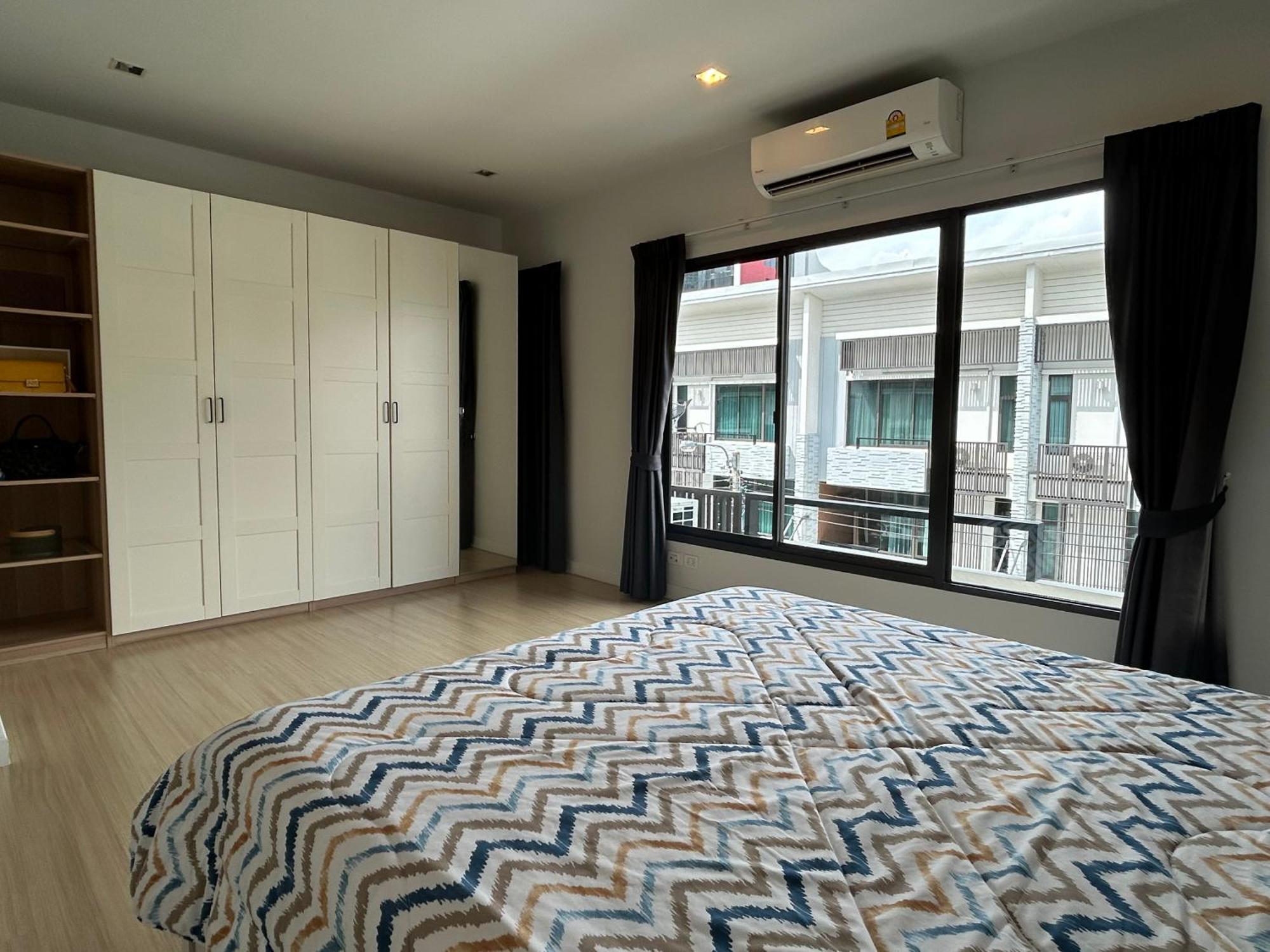 3 Bedrooms Townhome Near Mega Bangna Holiday home Bangkok