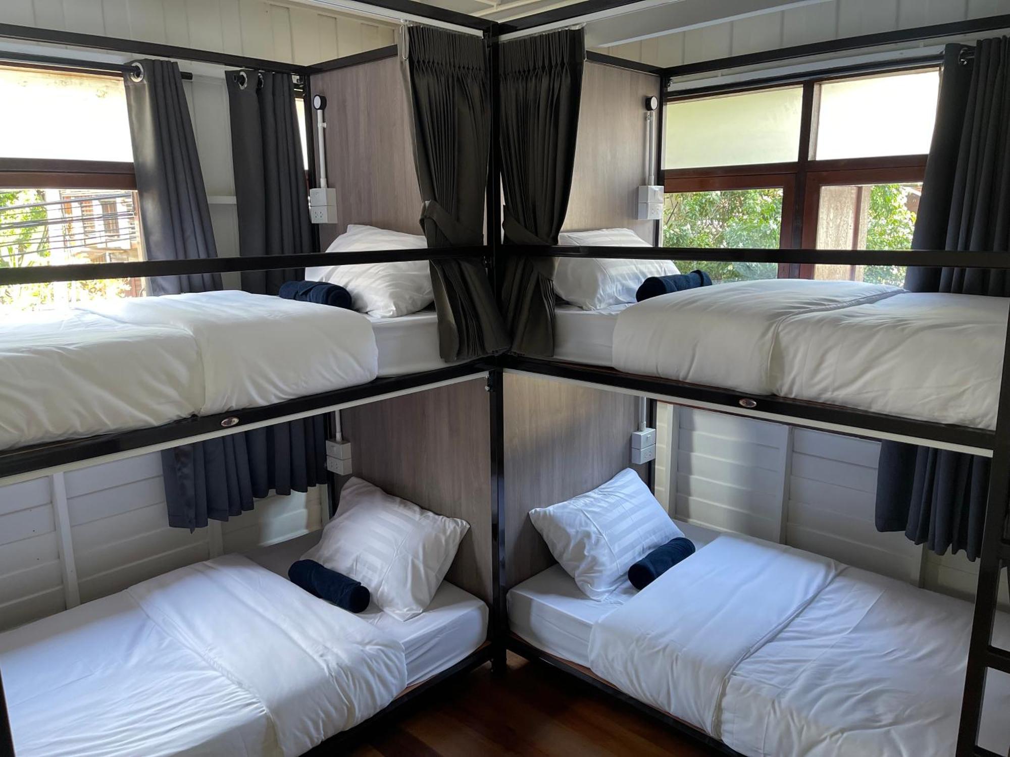 Green Cabin Hostel