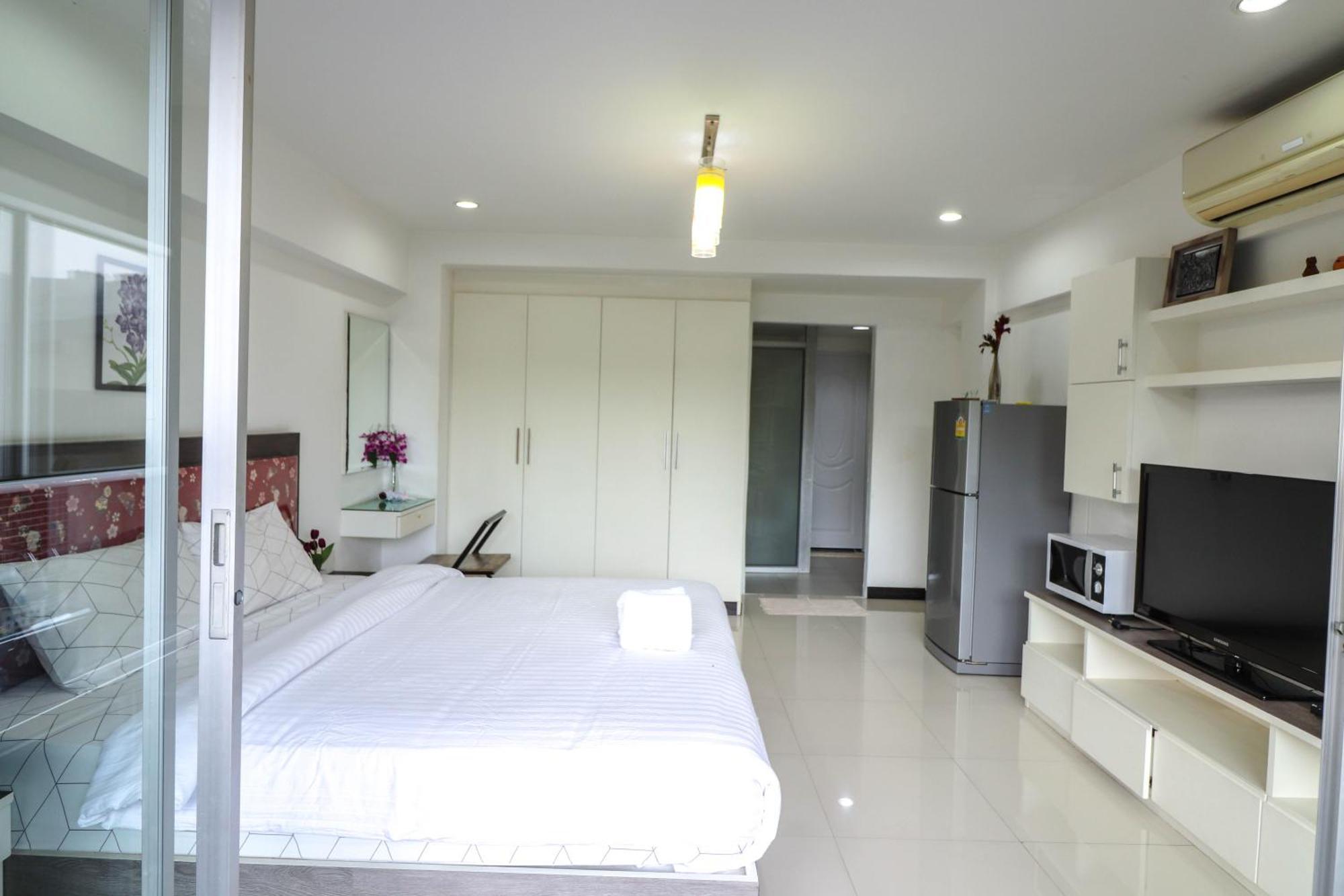 Baan Sabai Rama Iv Apartment *