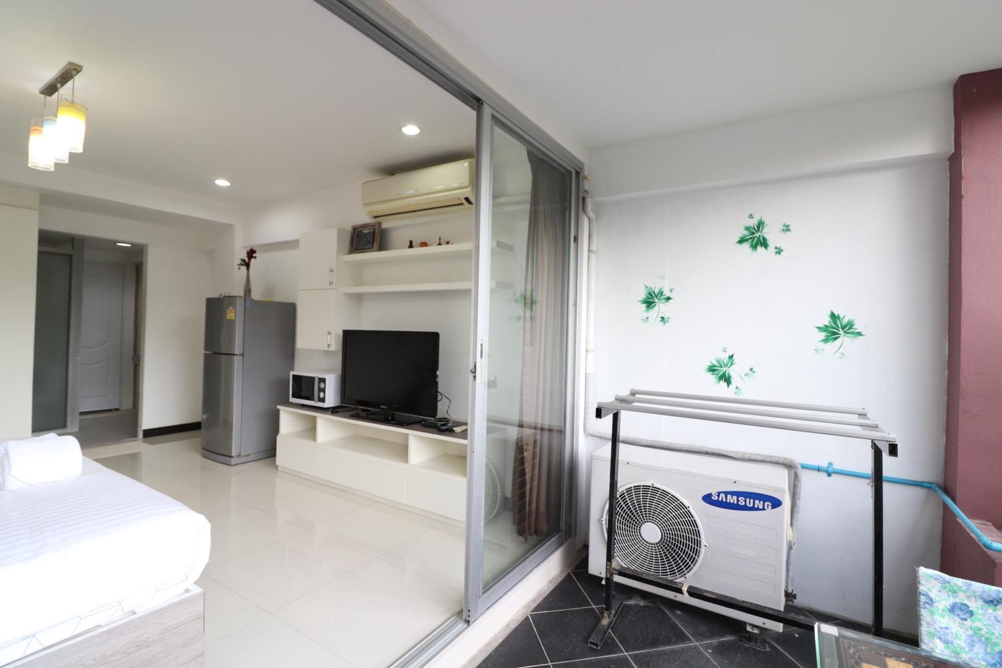 Baan Sabai Rama Iv Apartment Bangkok