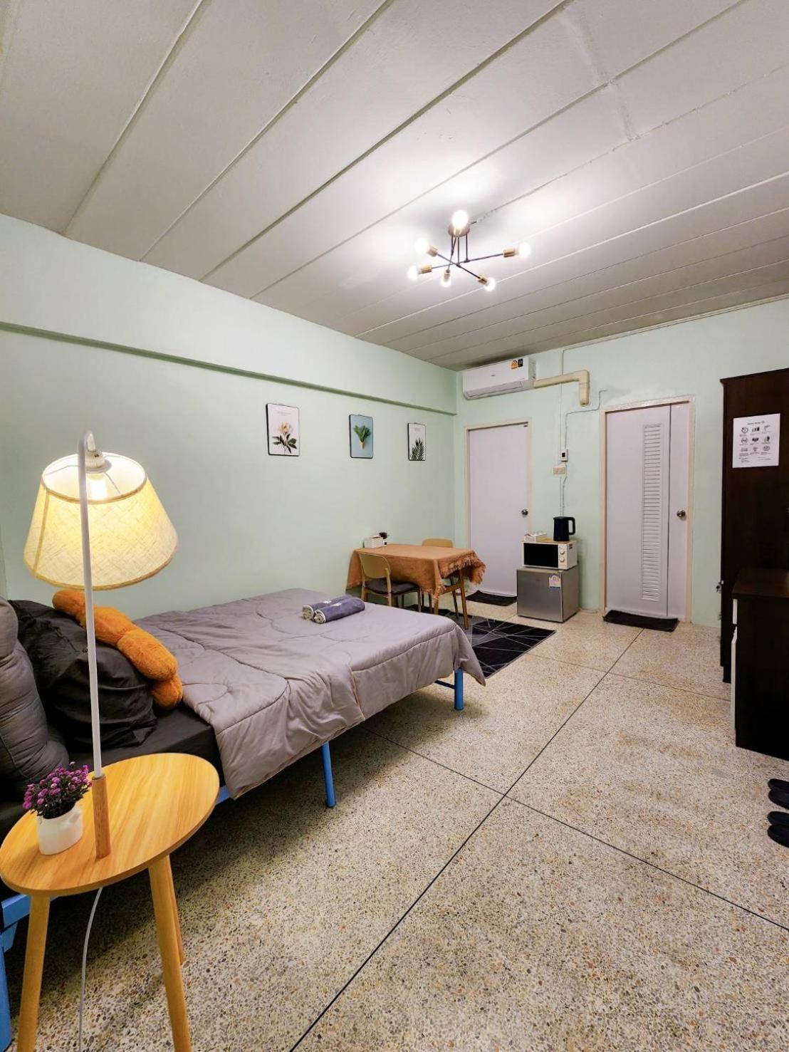 703-stp Homely Free Wi-fi And Near Bts Line Bangkok