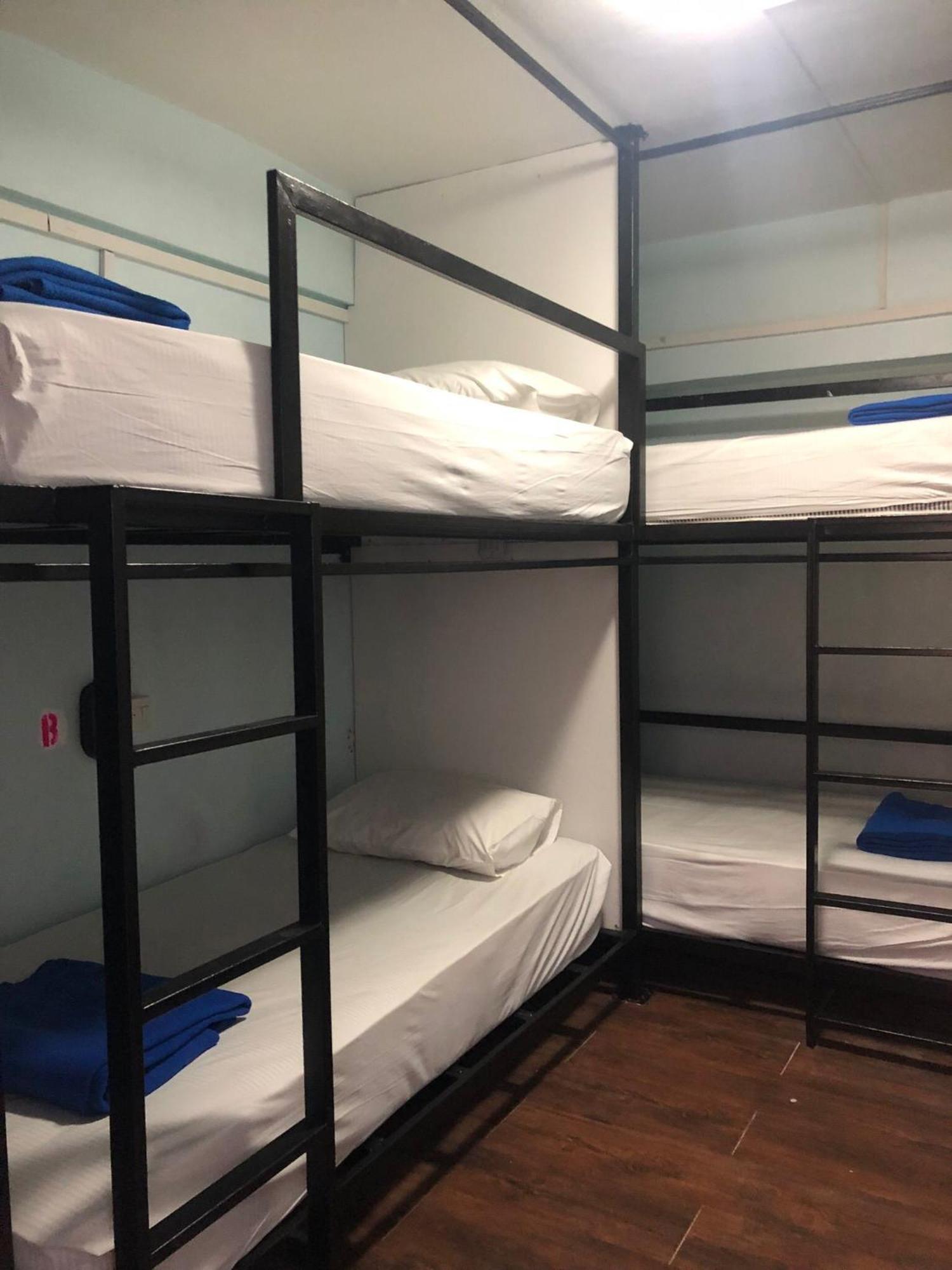 Hostel Revolution Khao San By The Bliss Bangkok