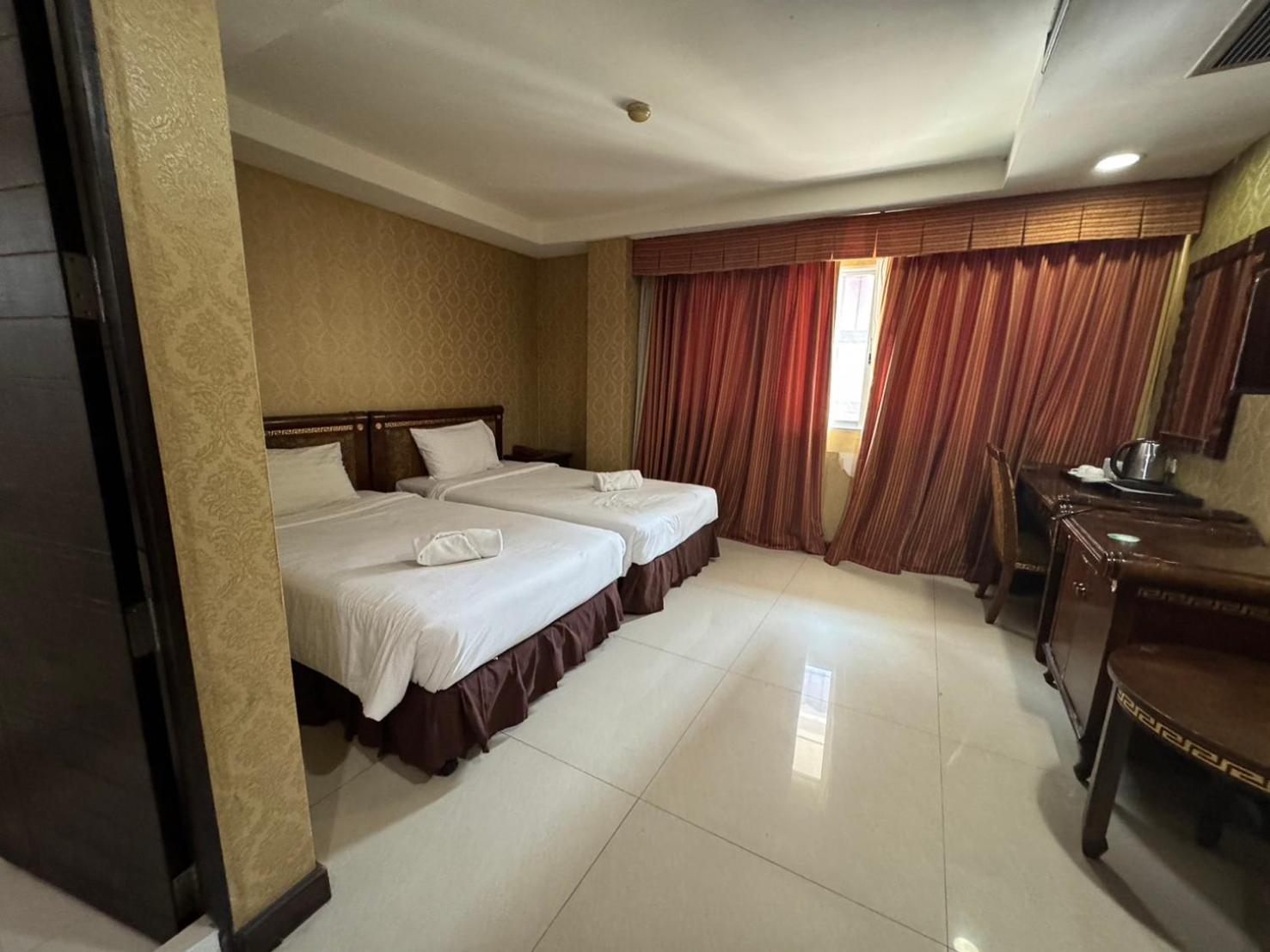 Penginapan Orchid Skv3 *