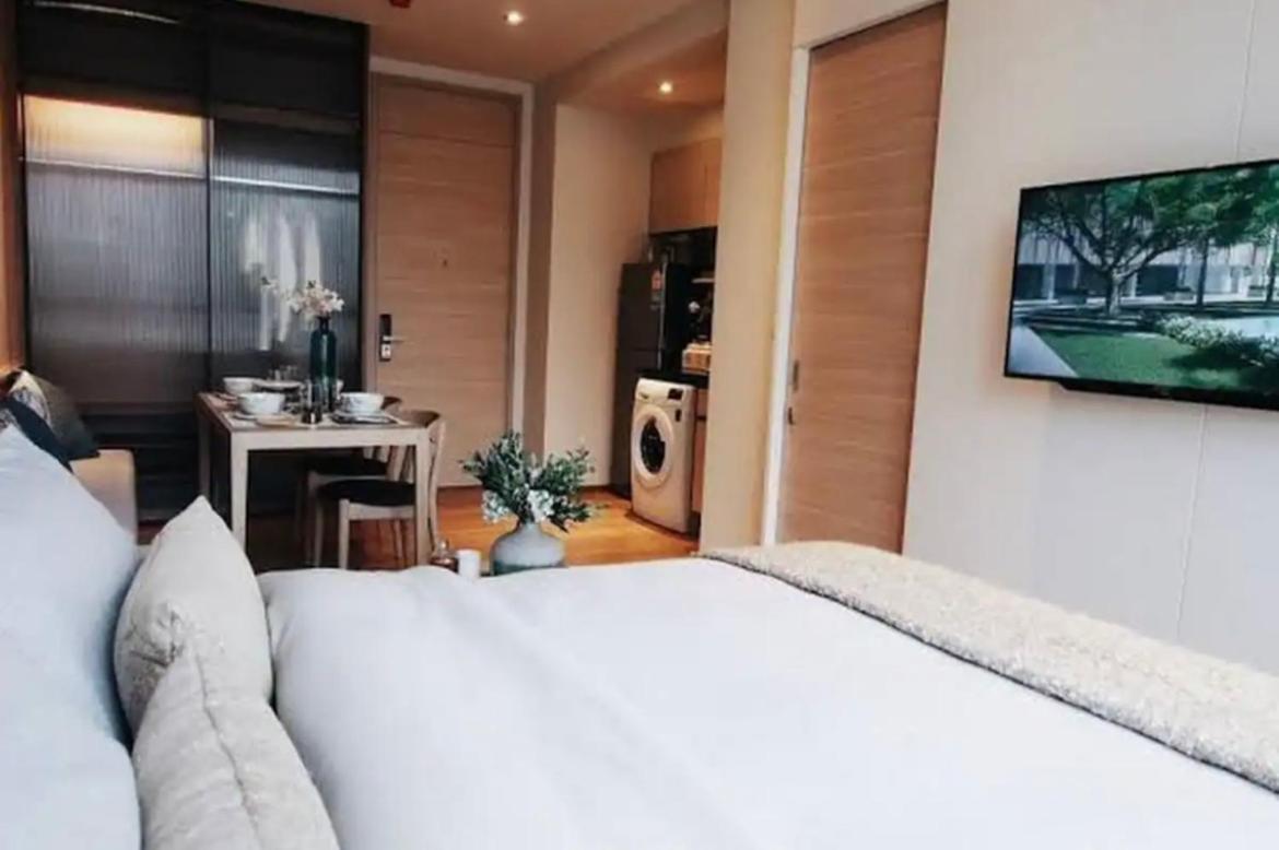 Super Luxury Sukhumvit 24 * Bangkok