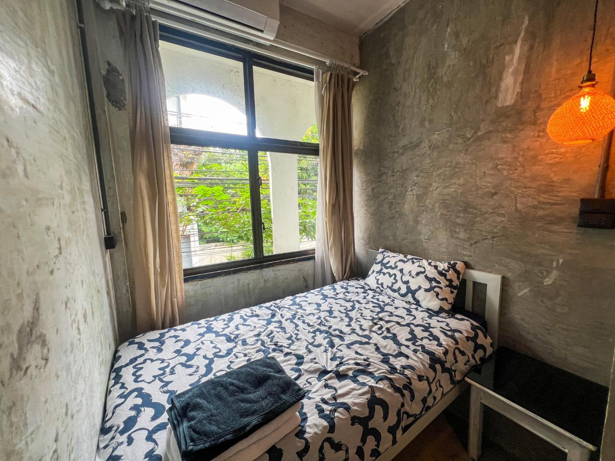 Baan Pridi House Apartment