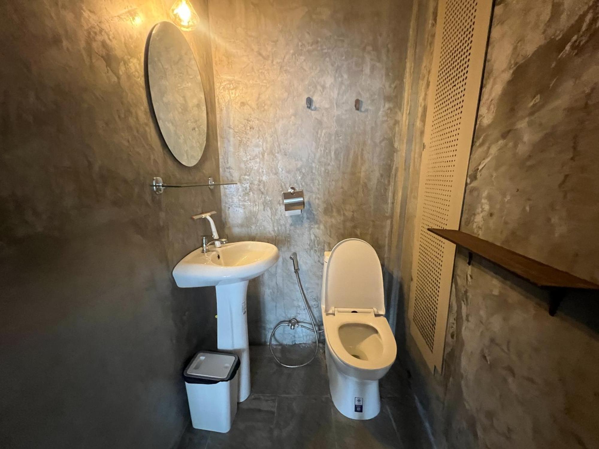 Apartment Baan Pridi House