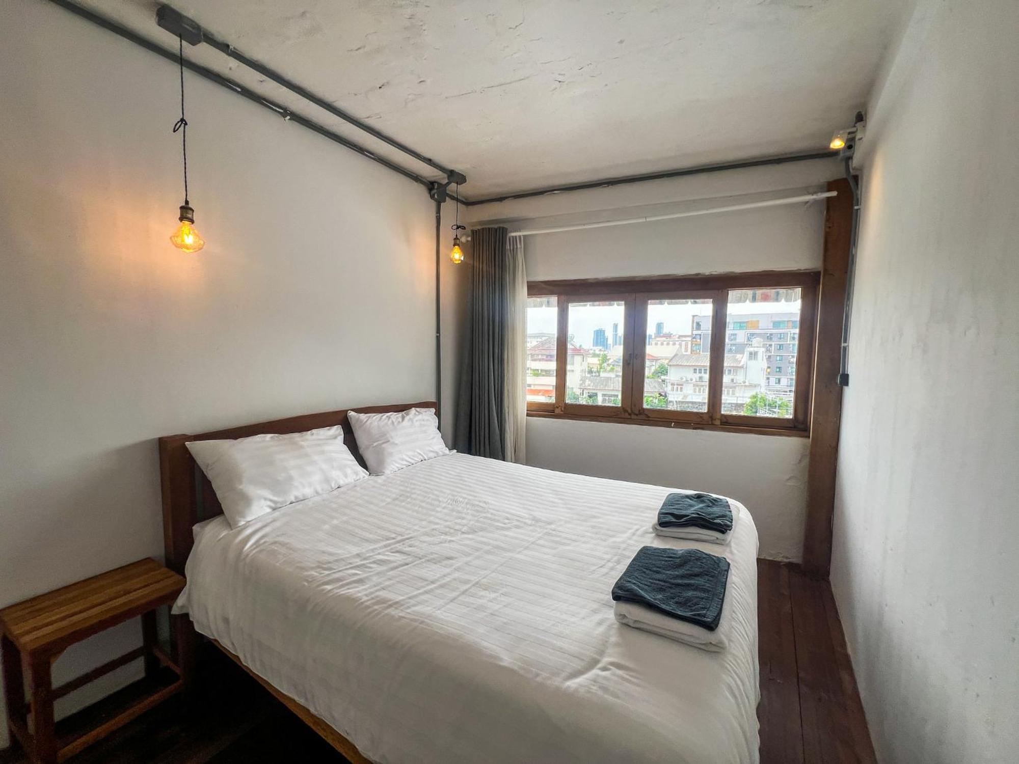 Baan Pridi House Apartment