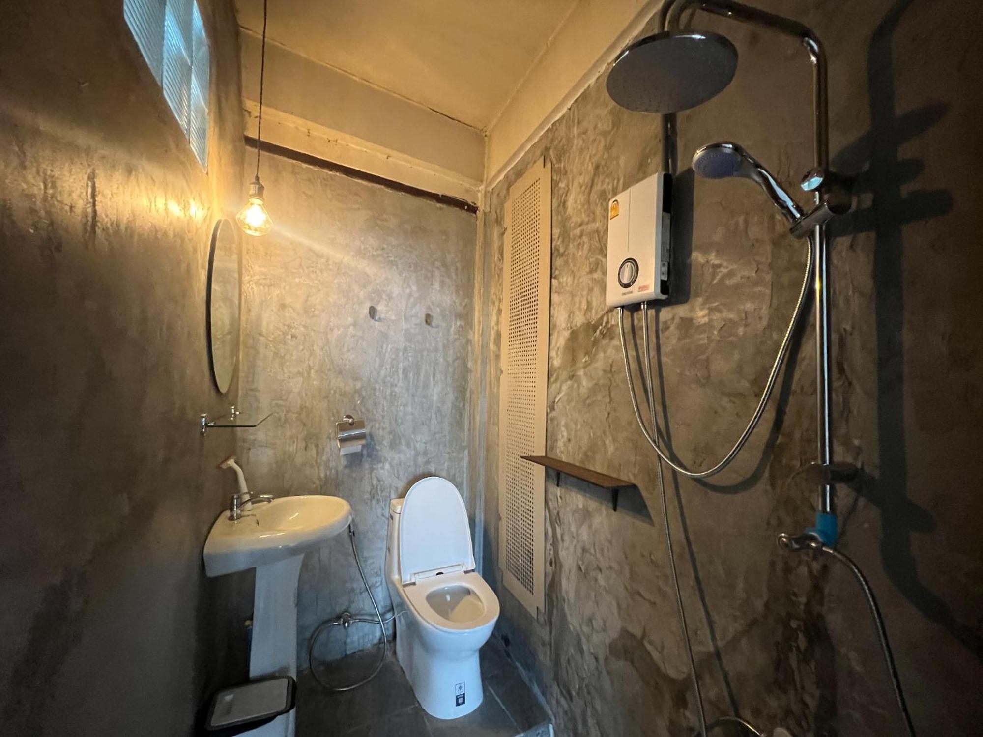 Baan Pridi House Apartment Bangkok