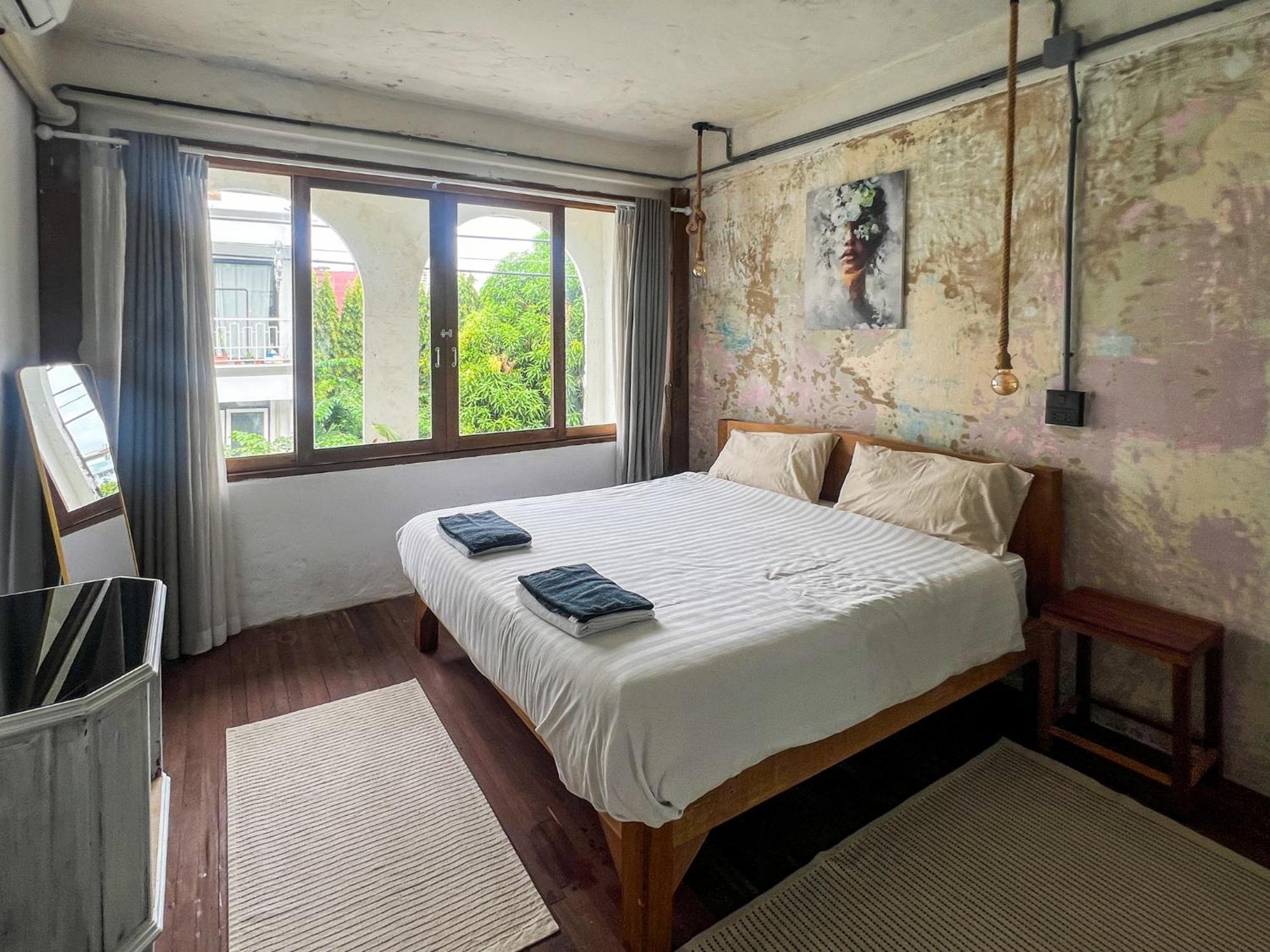 Baan Pridi House *