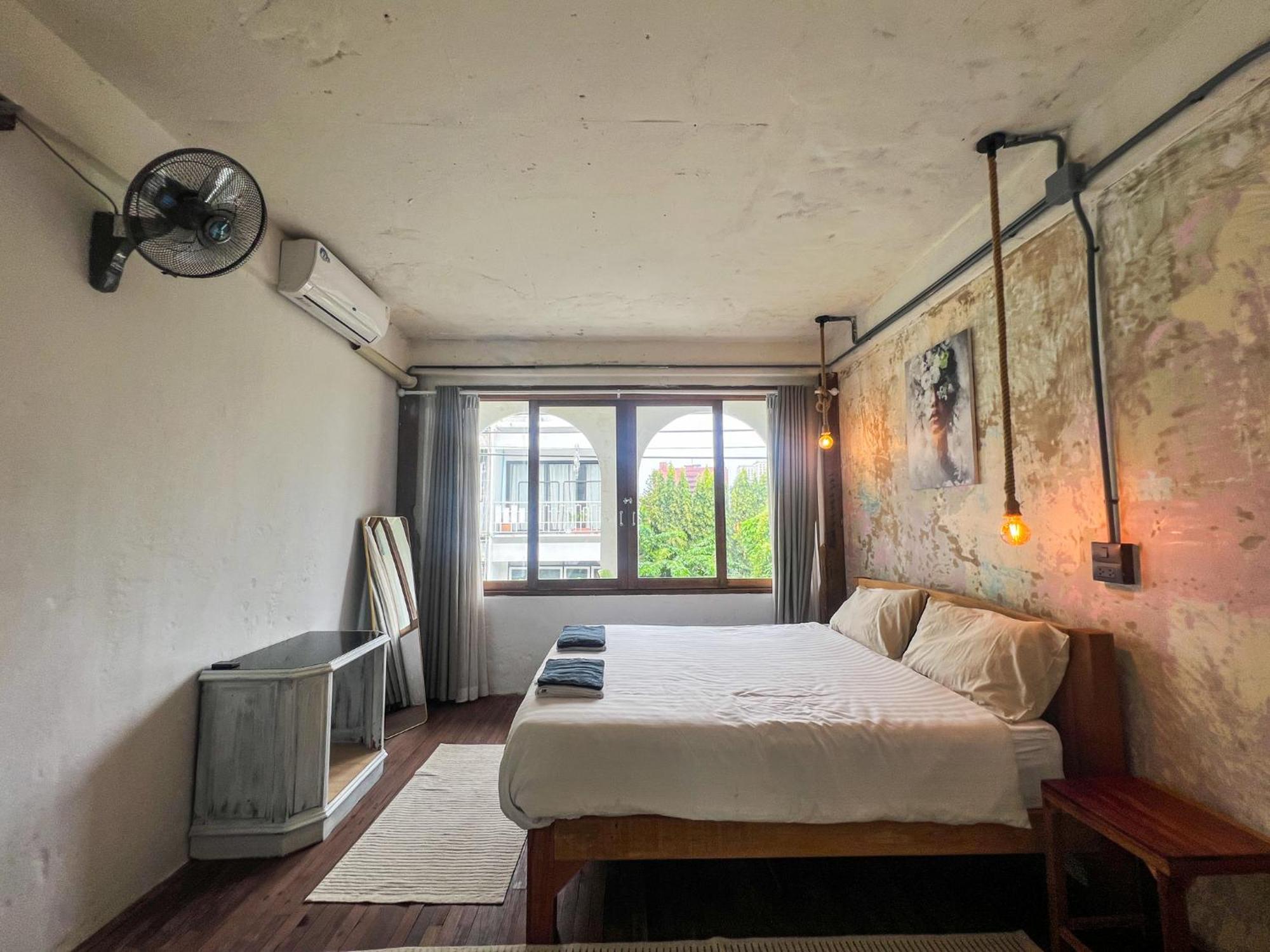 Baan Pridi House * Bangkok