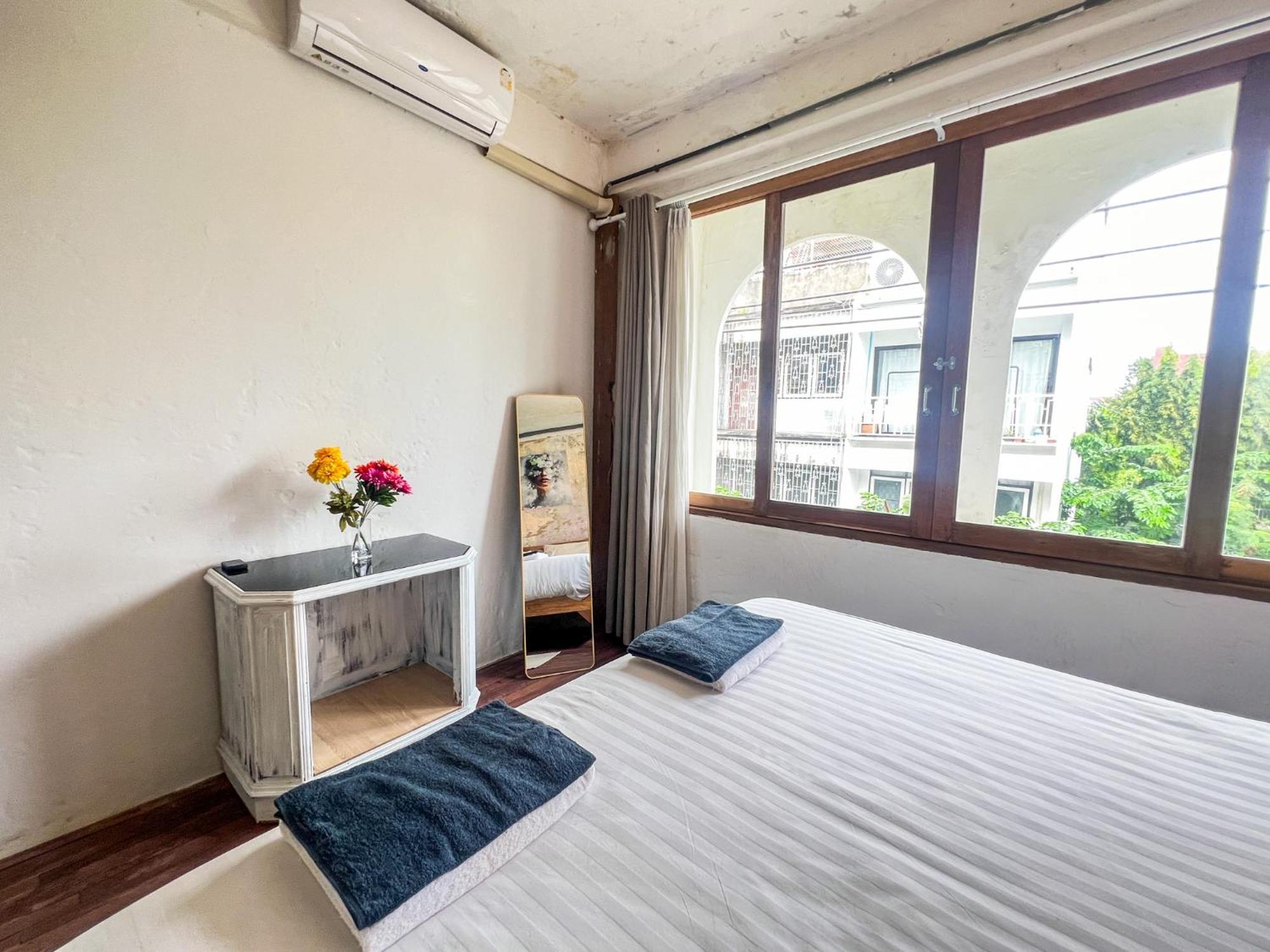 Baan Pridi House Apartment