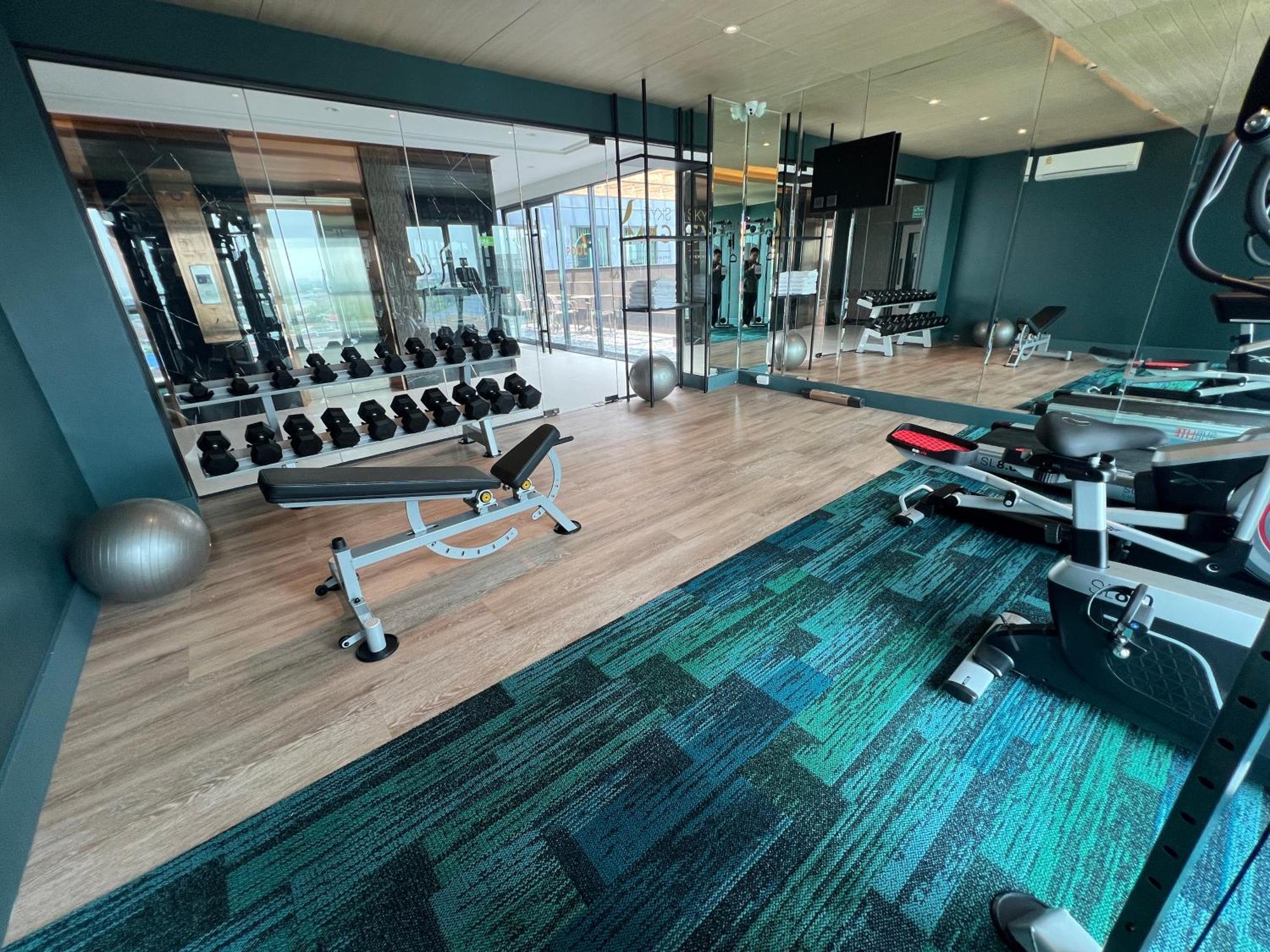 Arni Skye Hotel