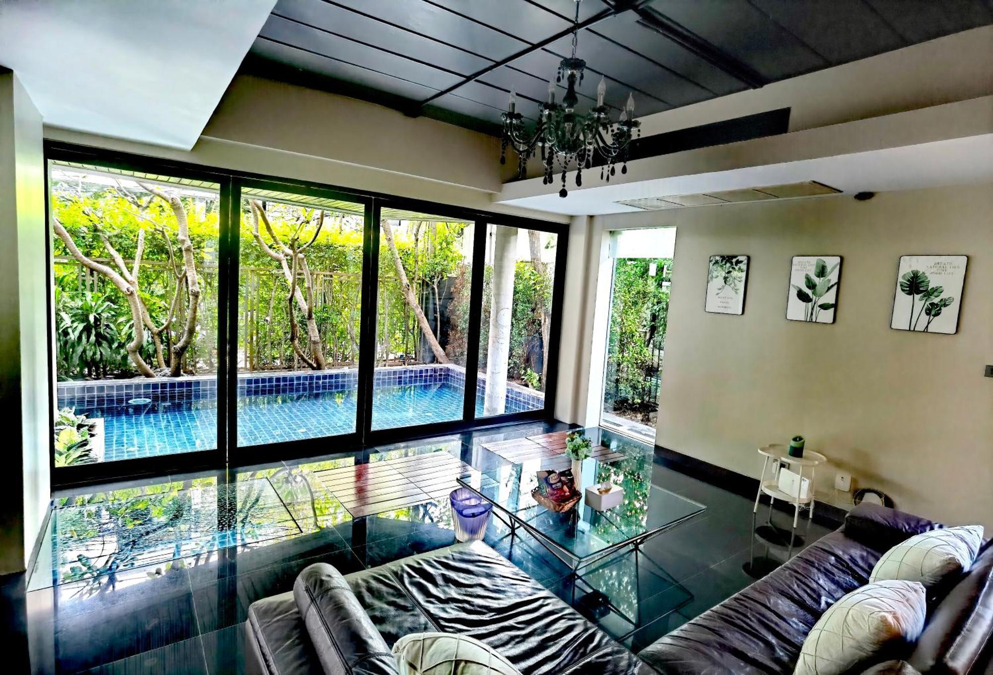 Luxury Pool 3 Min To Thonglor Bts & Nightlife * Bangkok