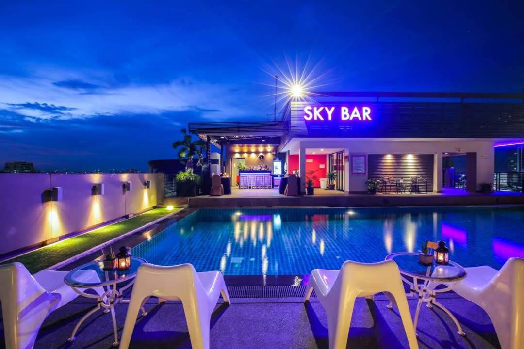 Inter Place Hotel