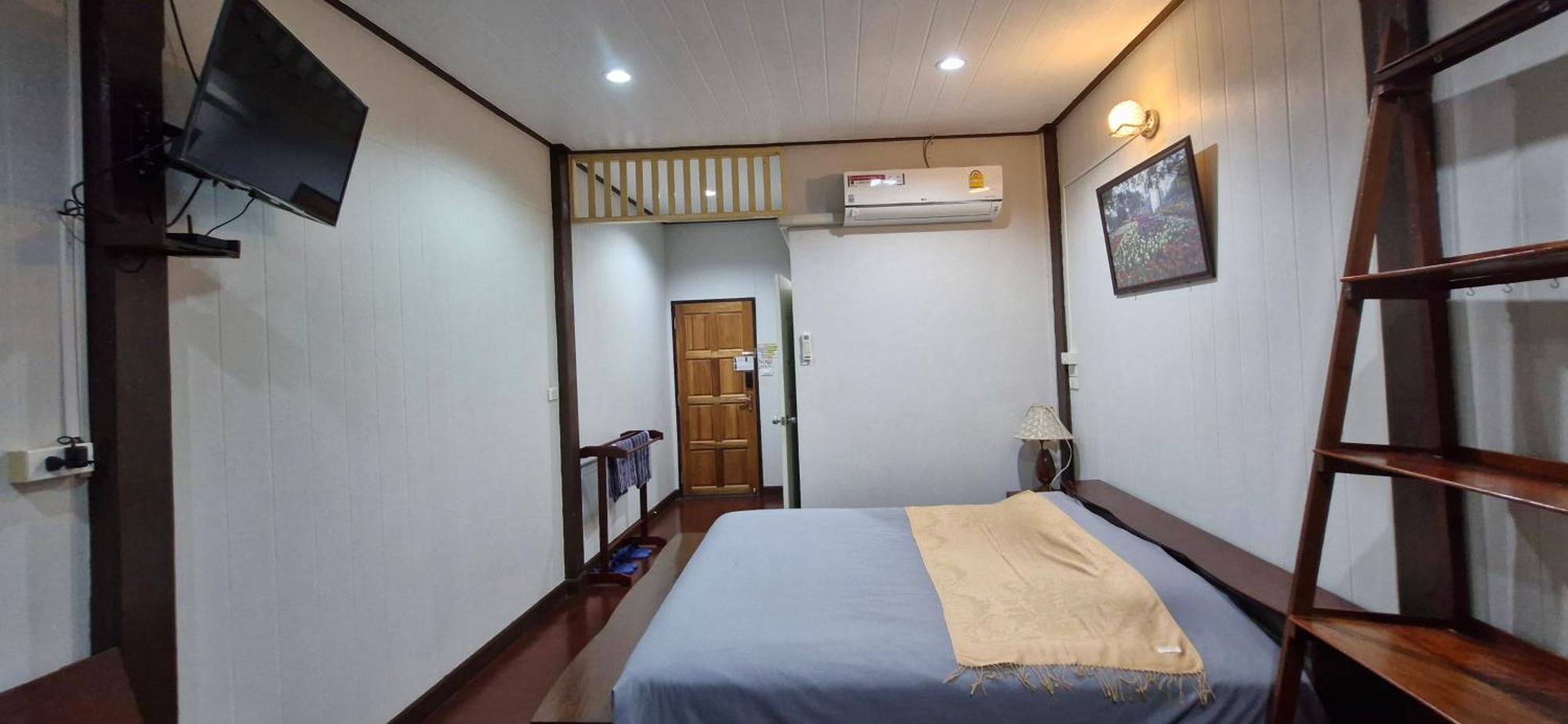Ob Arun House Bed & Breakfast 3*