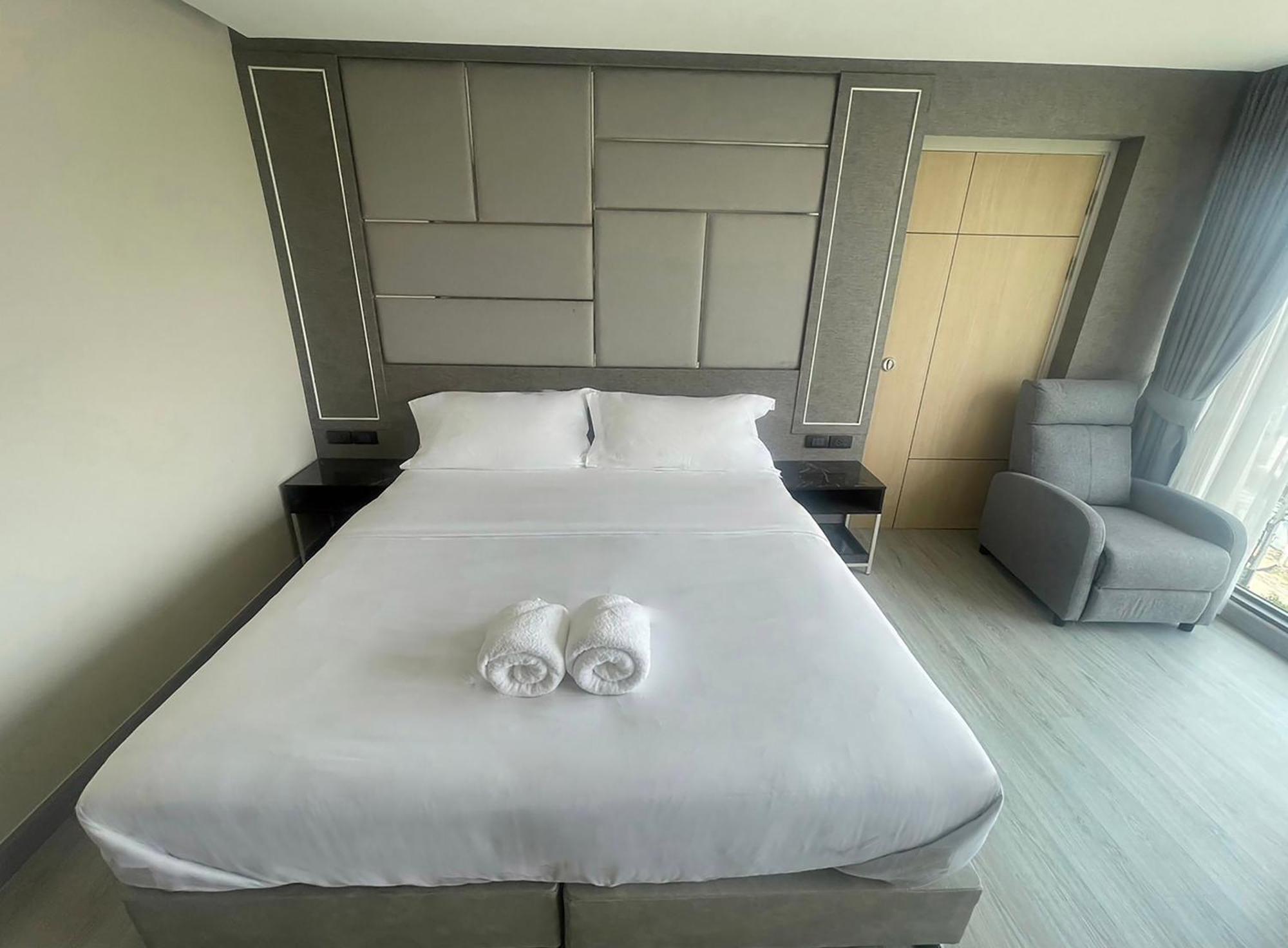 The 9 3* Bangkok