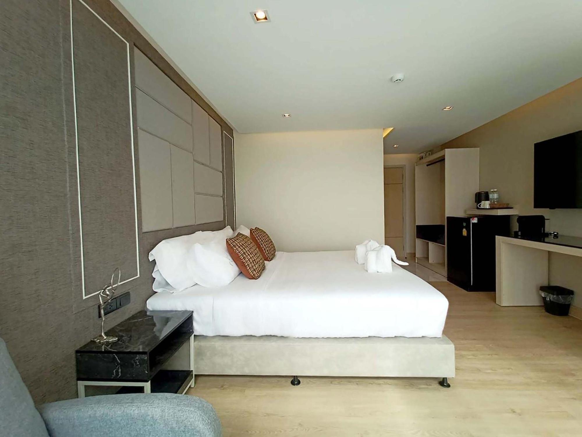 The 9 Bangkok