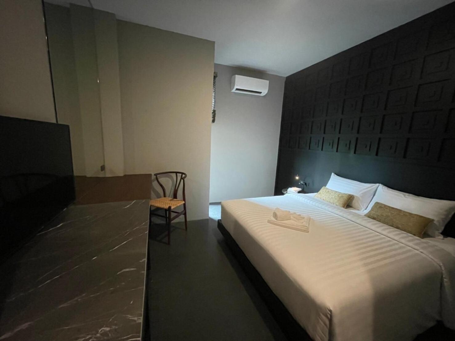 515 Victory 4* Bangkok