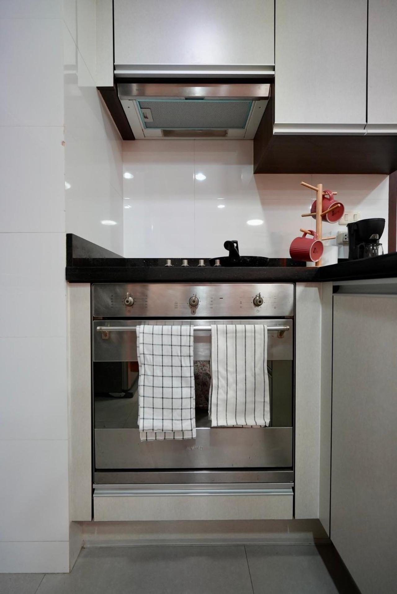 Baan Sukhumvit14 Apartment Bangkok