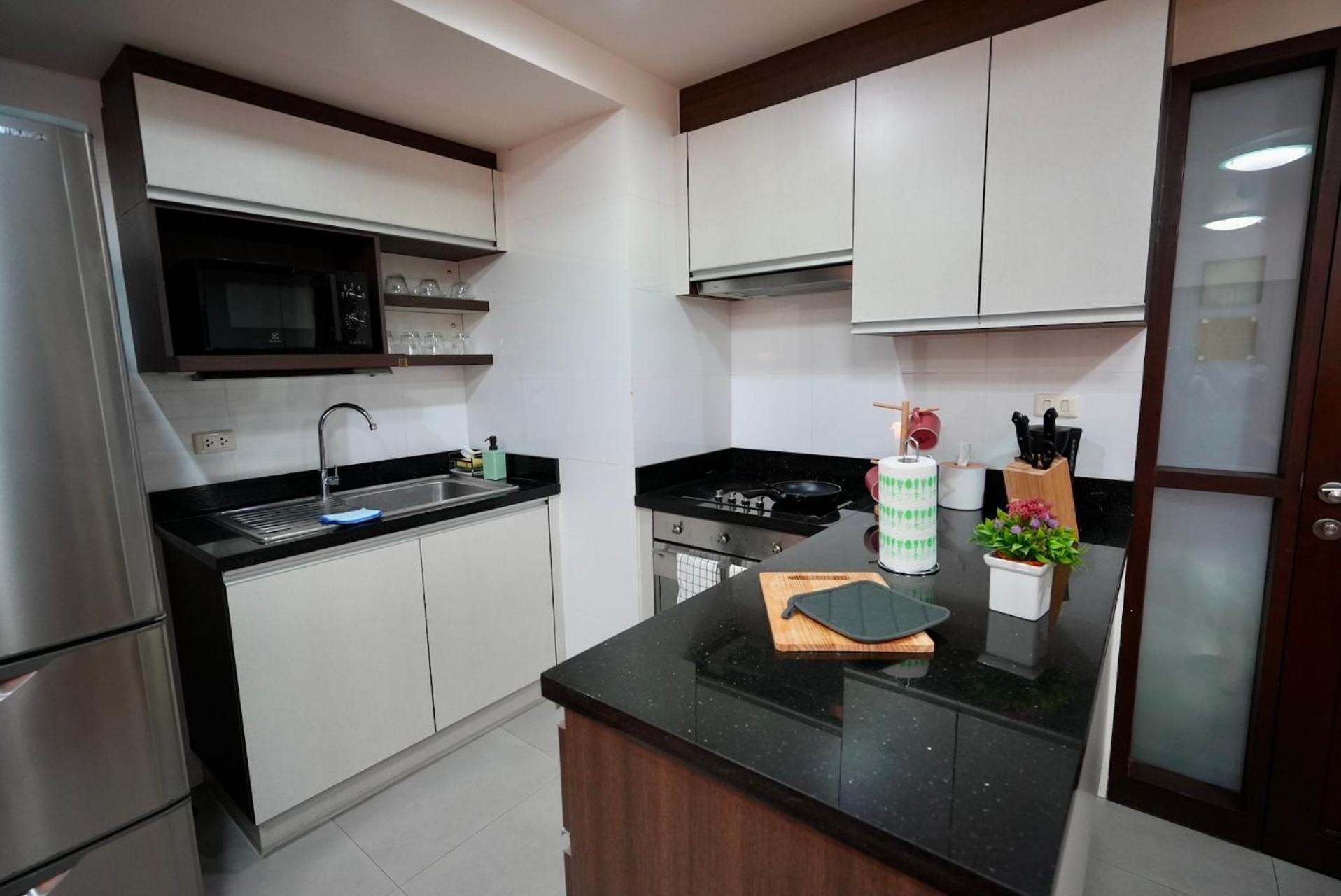 Baan Sukhumvit14 Apartment Bangkok