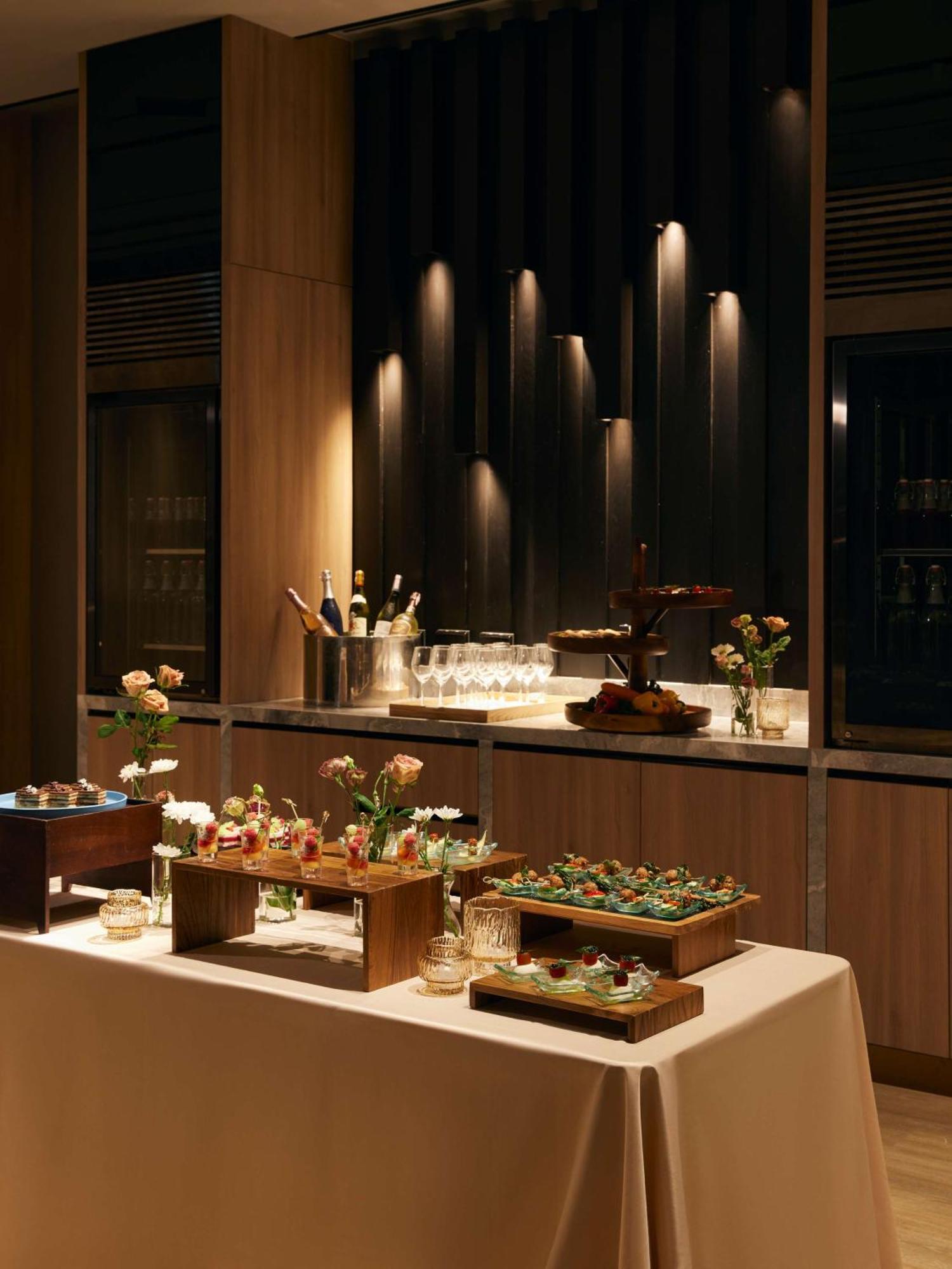 Dusitd2 Samyan Hotel