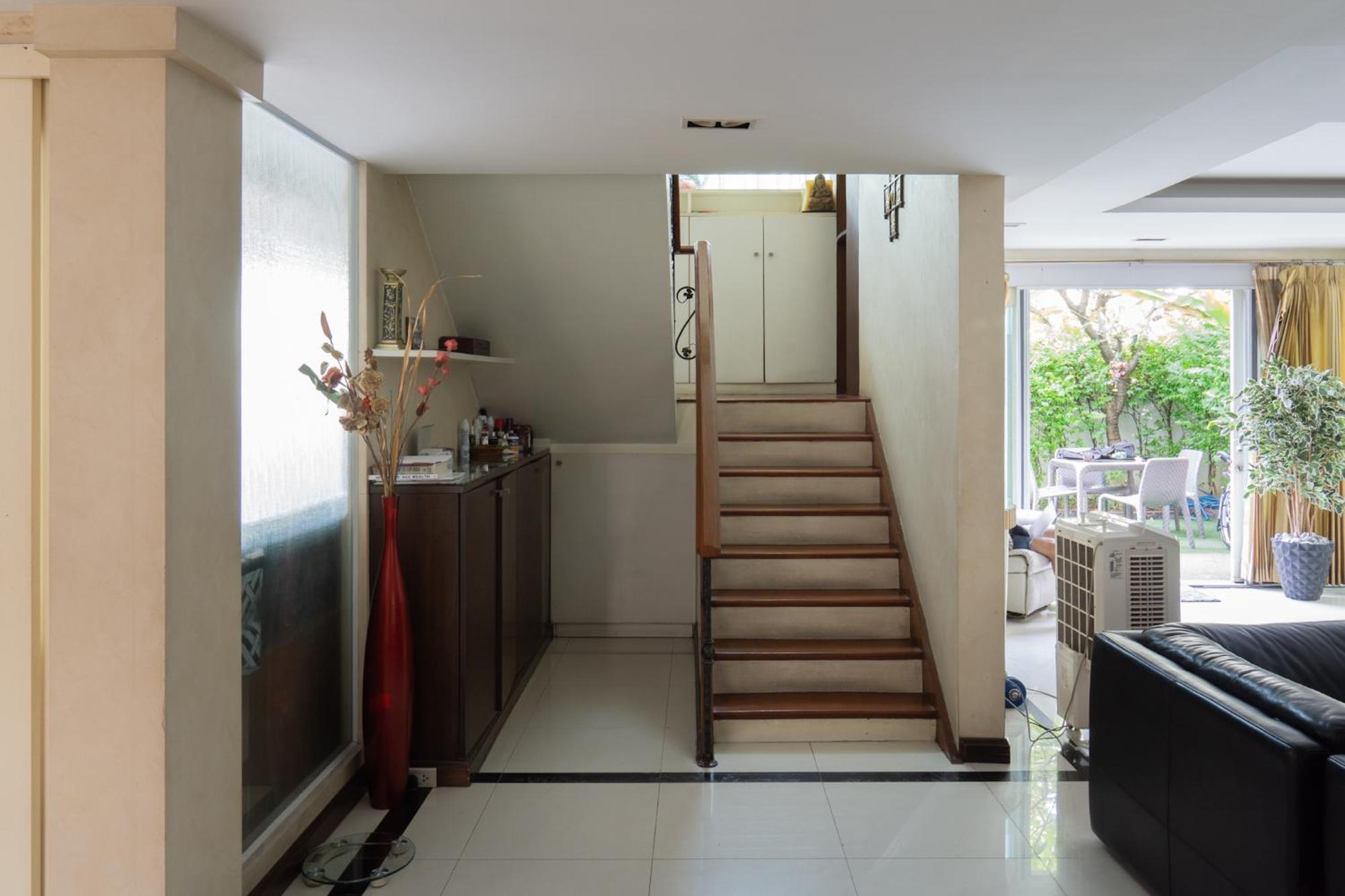 Luxury 4 Kingsize Bedrooms - & Modern Sukhumvit *