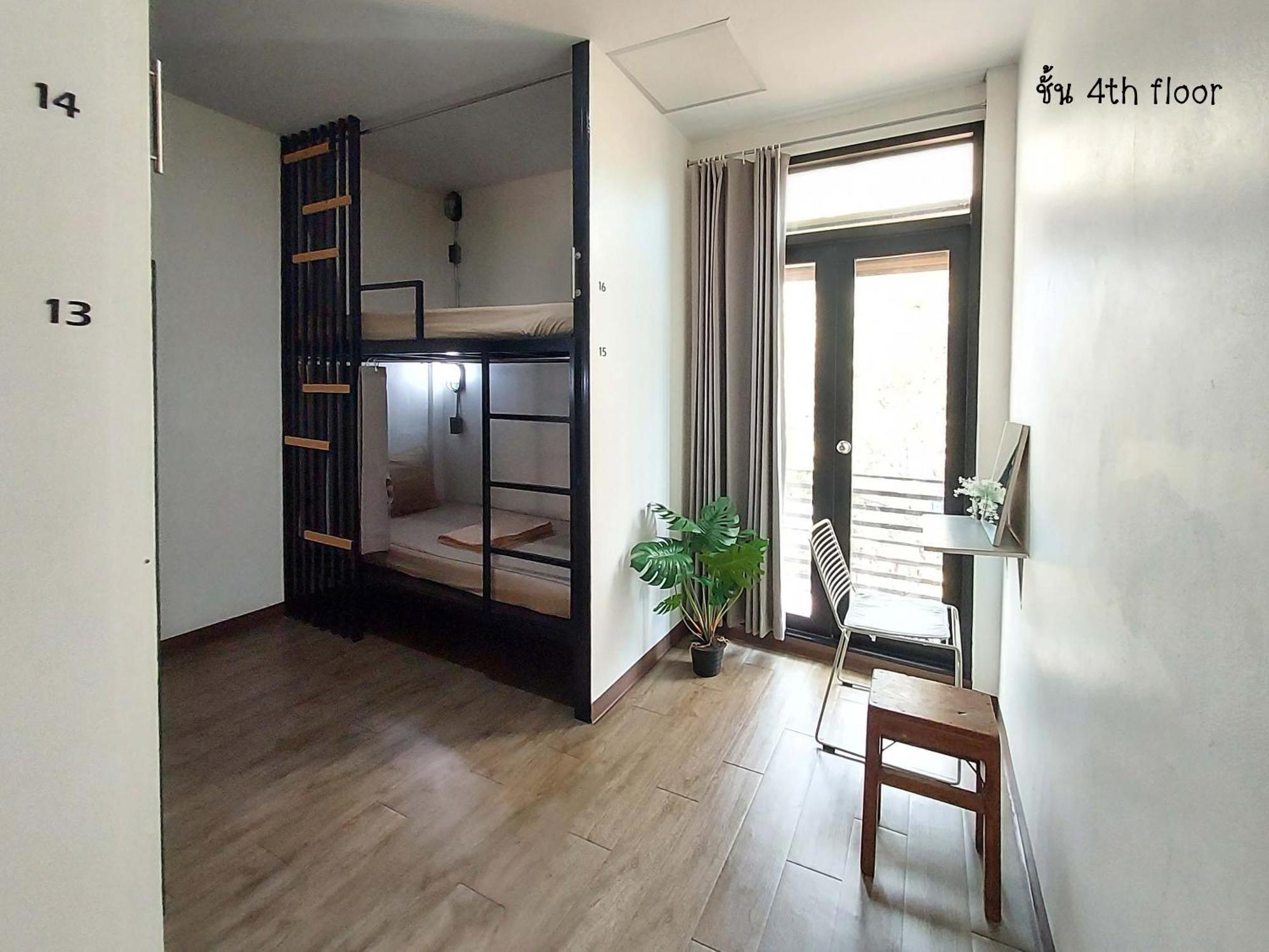 Feel Good Bangkok Hostel