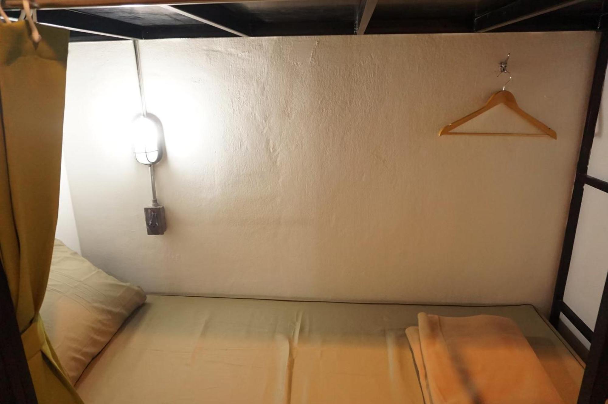 Feel Good Bangkok Hostel Asrama Bangkok