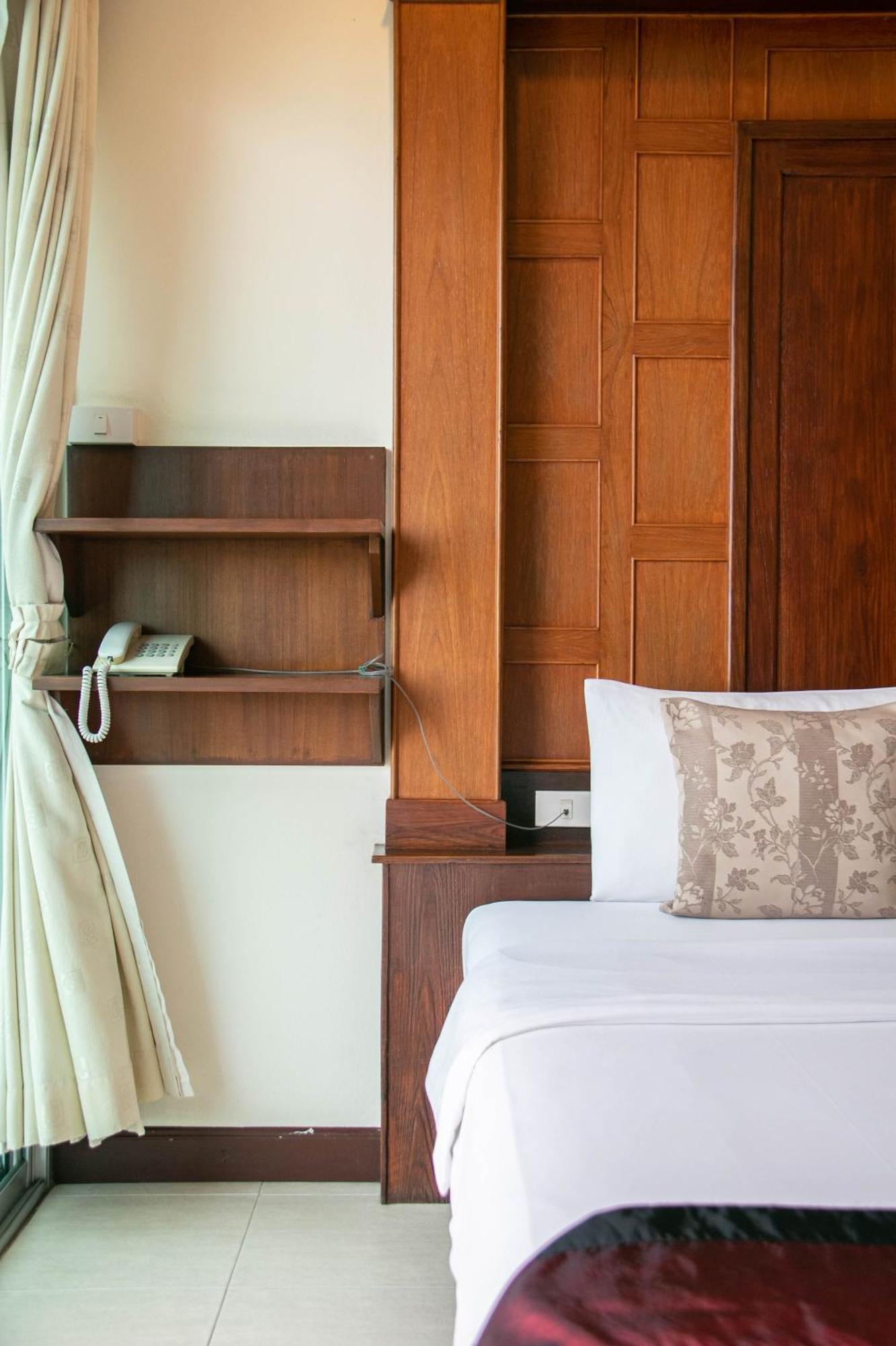 Lamphu Tree House Boutique Hotel