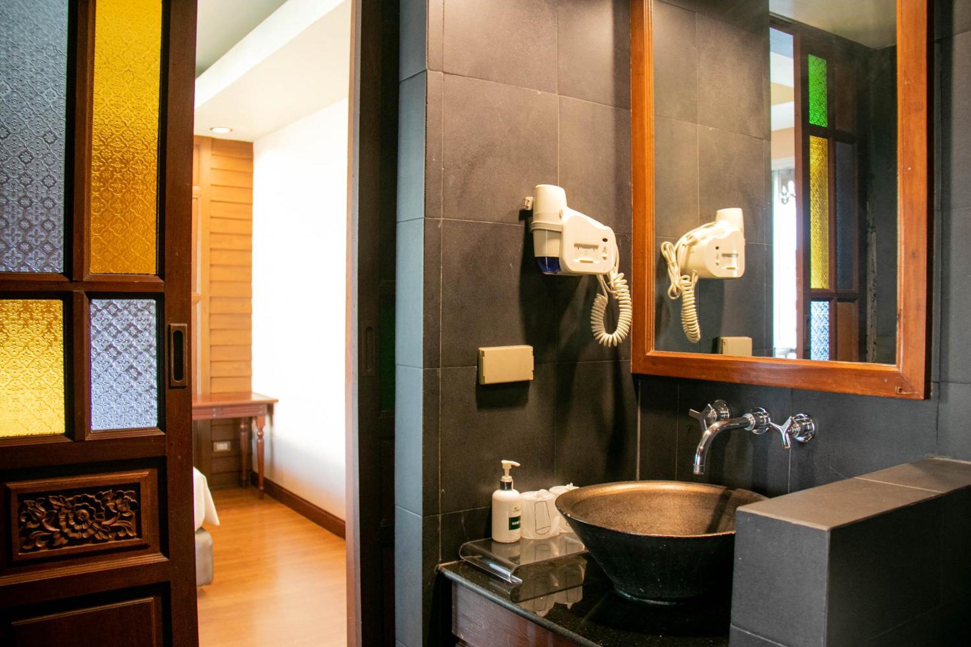 Hotel Lamphu Tree House Boutique Bangkok