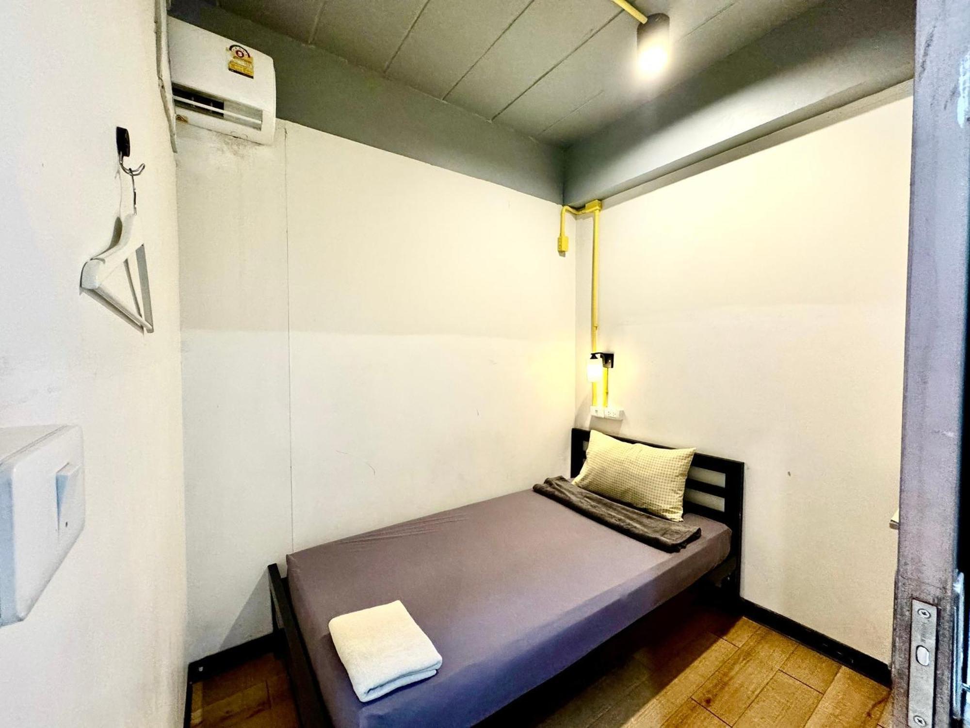 Bed Suvarnabhumi Bangkok