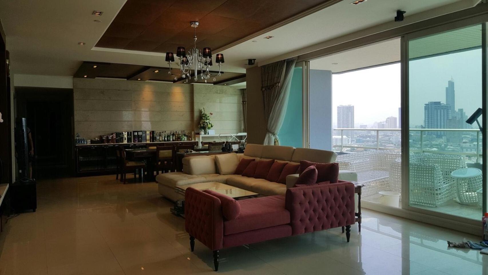 Apartment Watermark Chaophraya River
