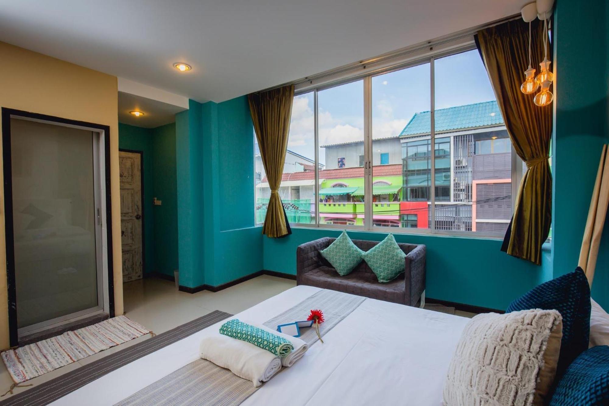 433 H433 Hotel 3*