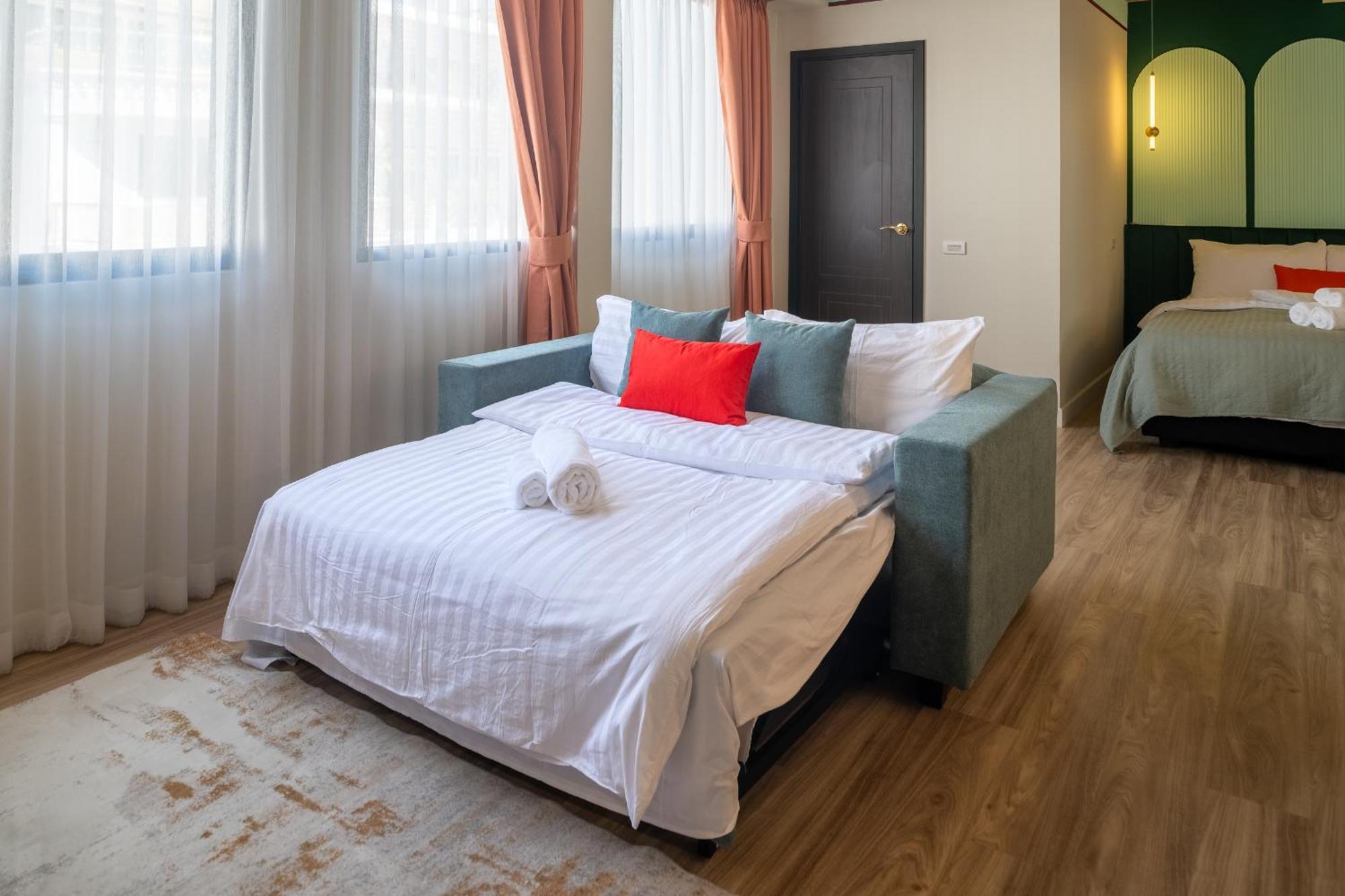 Aparthotel Axis Bangkok - Near Queen Sirikit National Convention Center *