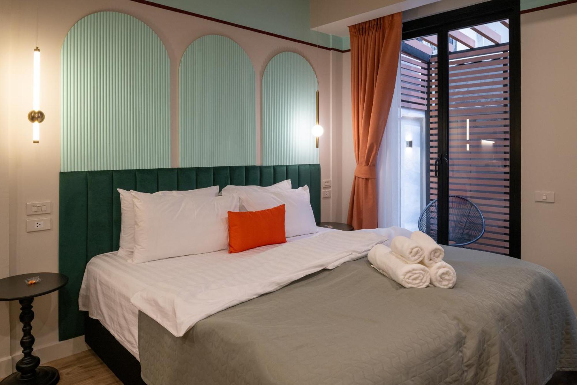 Axis Bangkok - Near Queen Sirikit National Convention Center