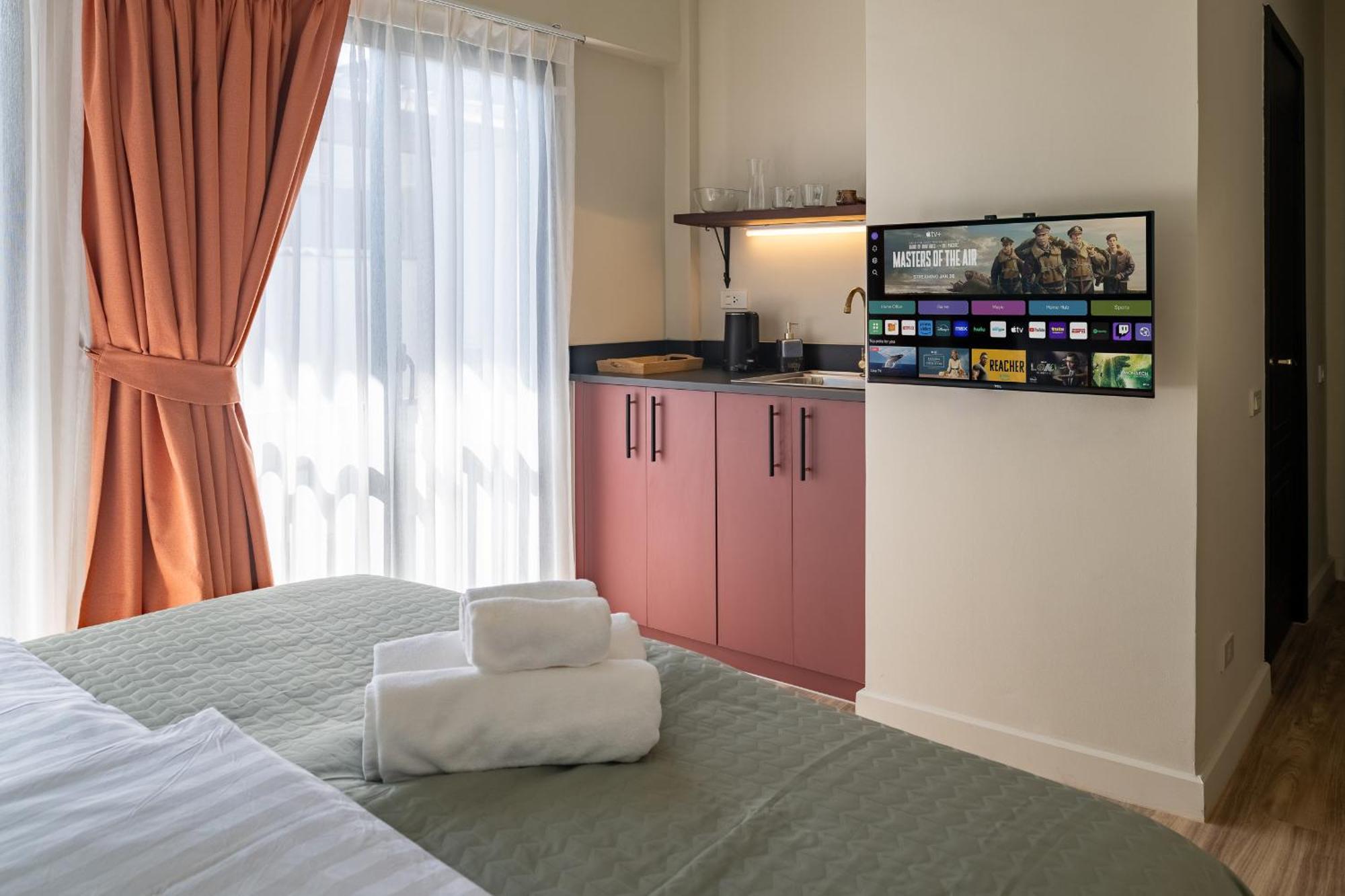 Axis Bangkok - Near Queen Sirikit National Convention Center