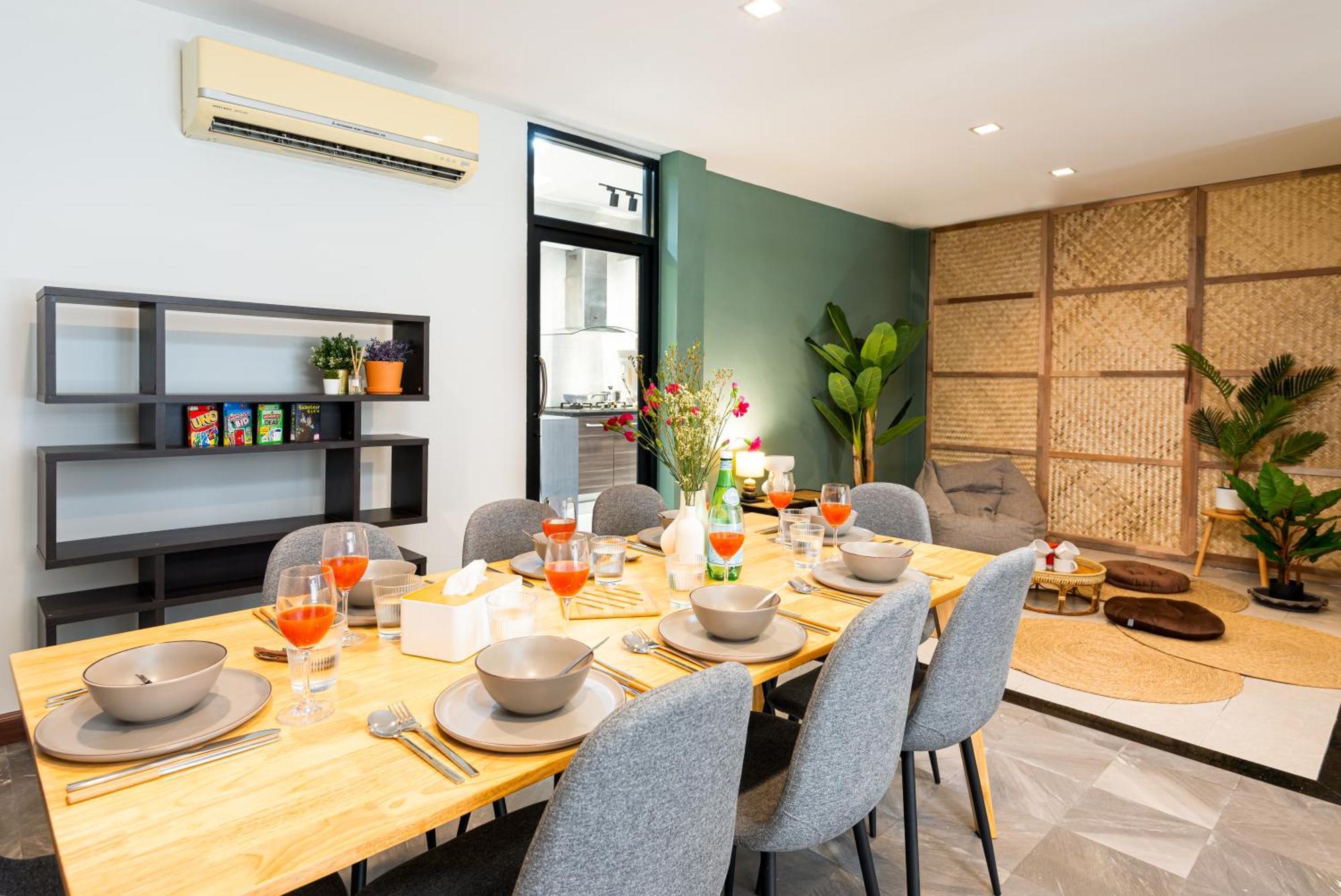 3br Design Townhouse In - 10min To Bts, Emquartier Holiday home Bangkok