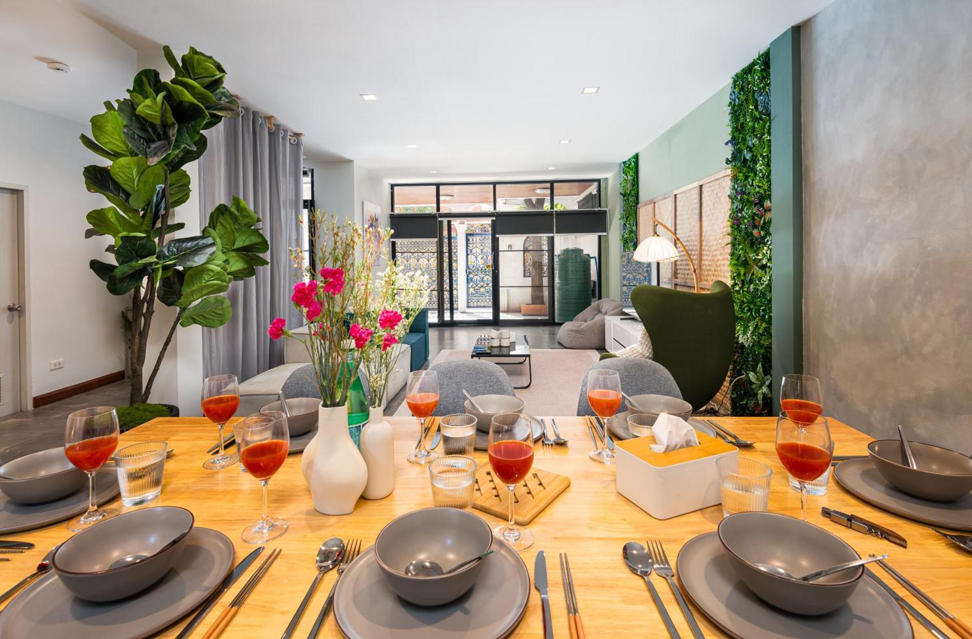 Holiday home 3br Design Townhouse In - 10min To Bts, Emquartier *