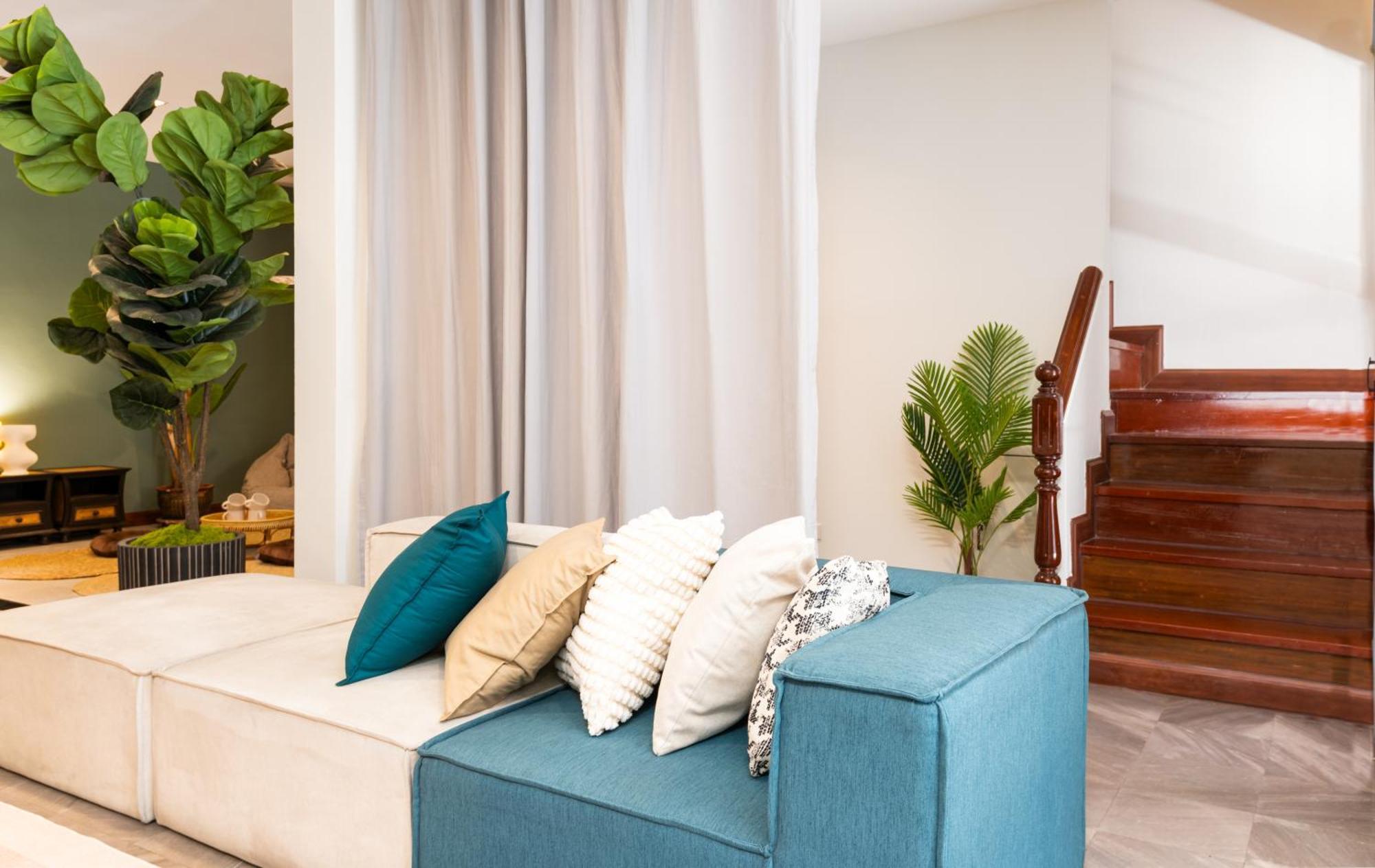 3br Design Townhouse In - 10min To Bts, Emquartier * Bangkok