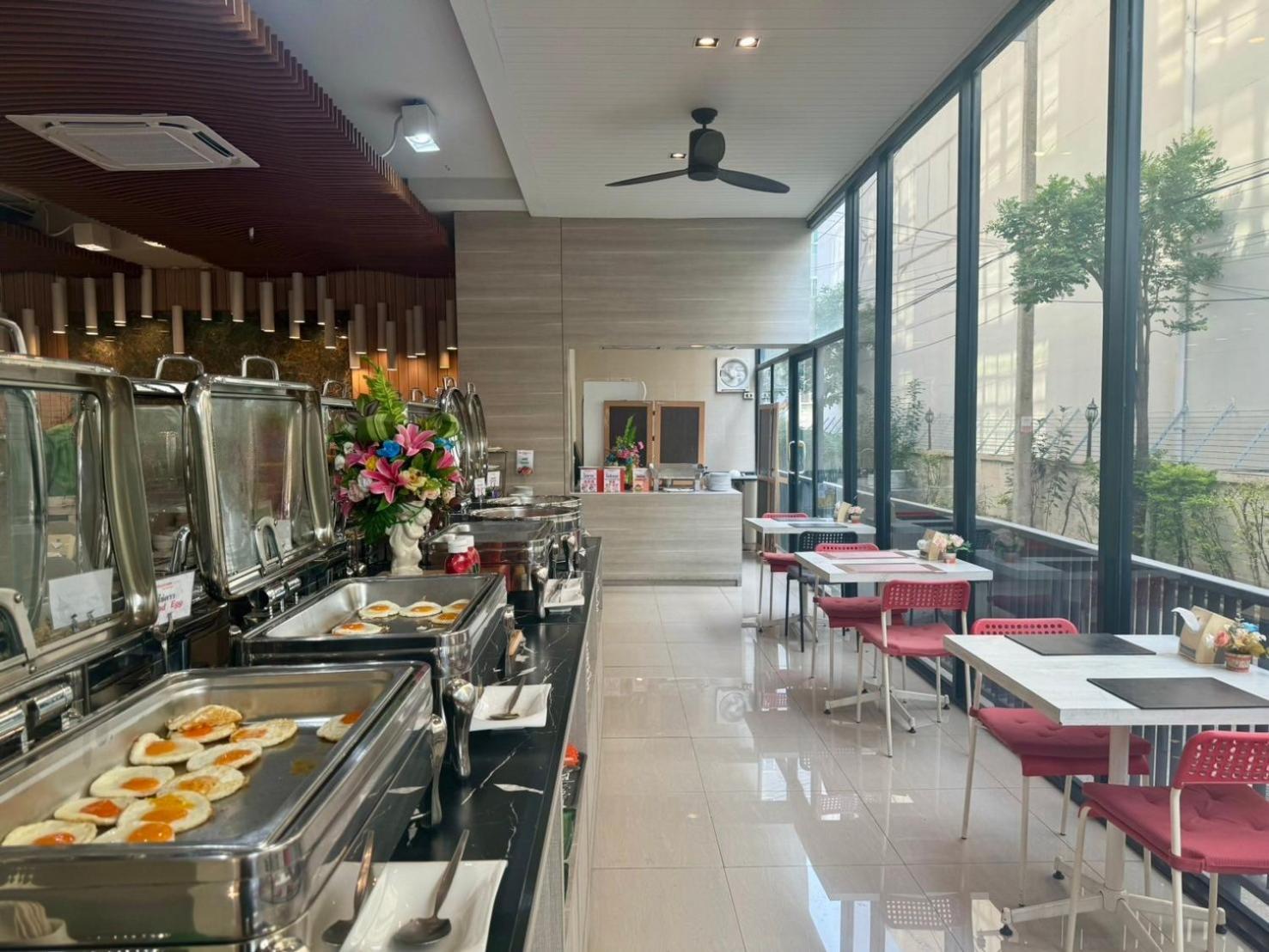 Hotel Brighton 5*