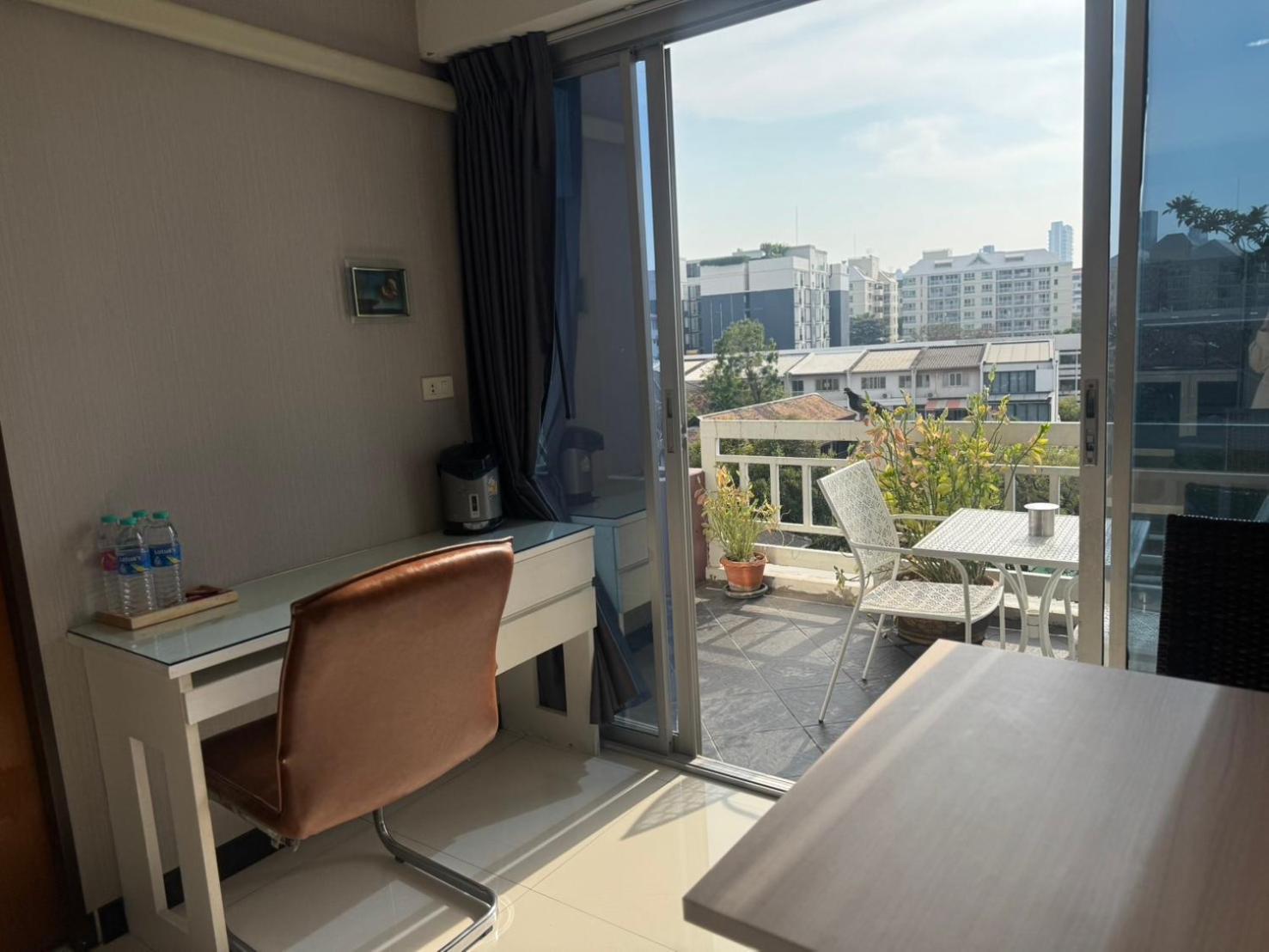 Apartment Baan Sabai Rama Iv Bangkok
