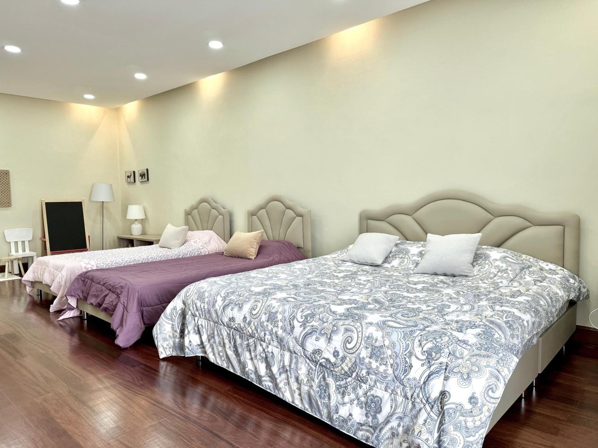 3 Bedroom Panoramic Penthouse With Kitchen Apartment