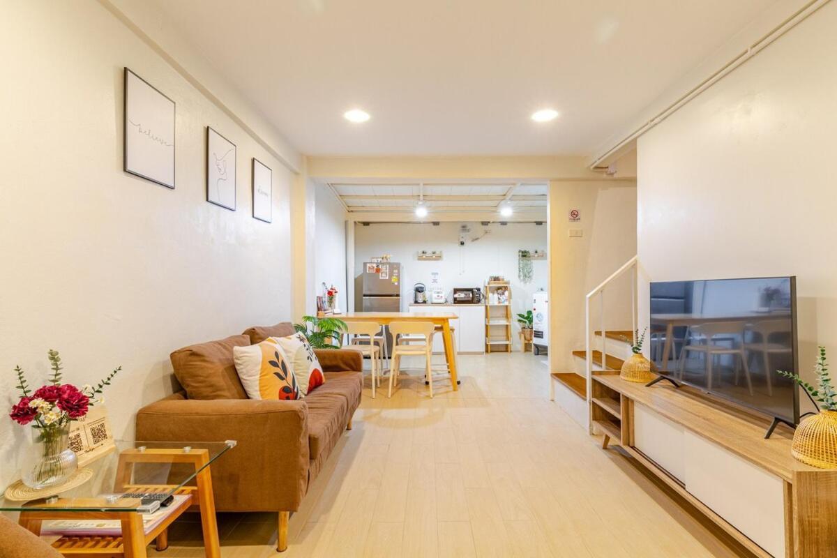 Remiz House 3br Close To Chatuchak Bts Mochit Apartment *