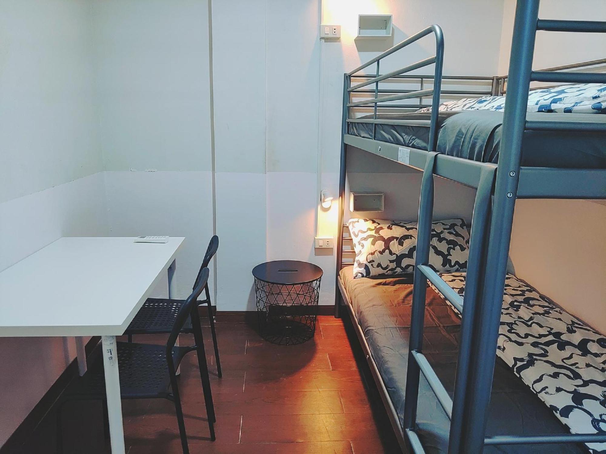 Kapselhotel Youjia Youth Bangkok