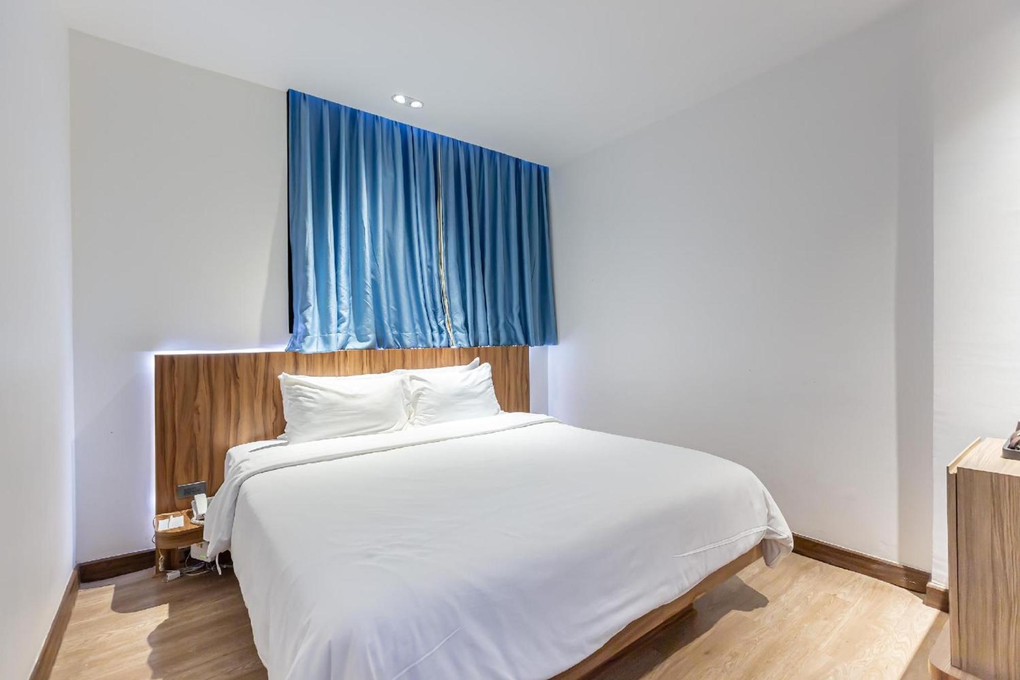 Hotel Uno Express