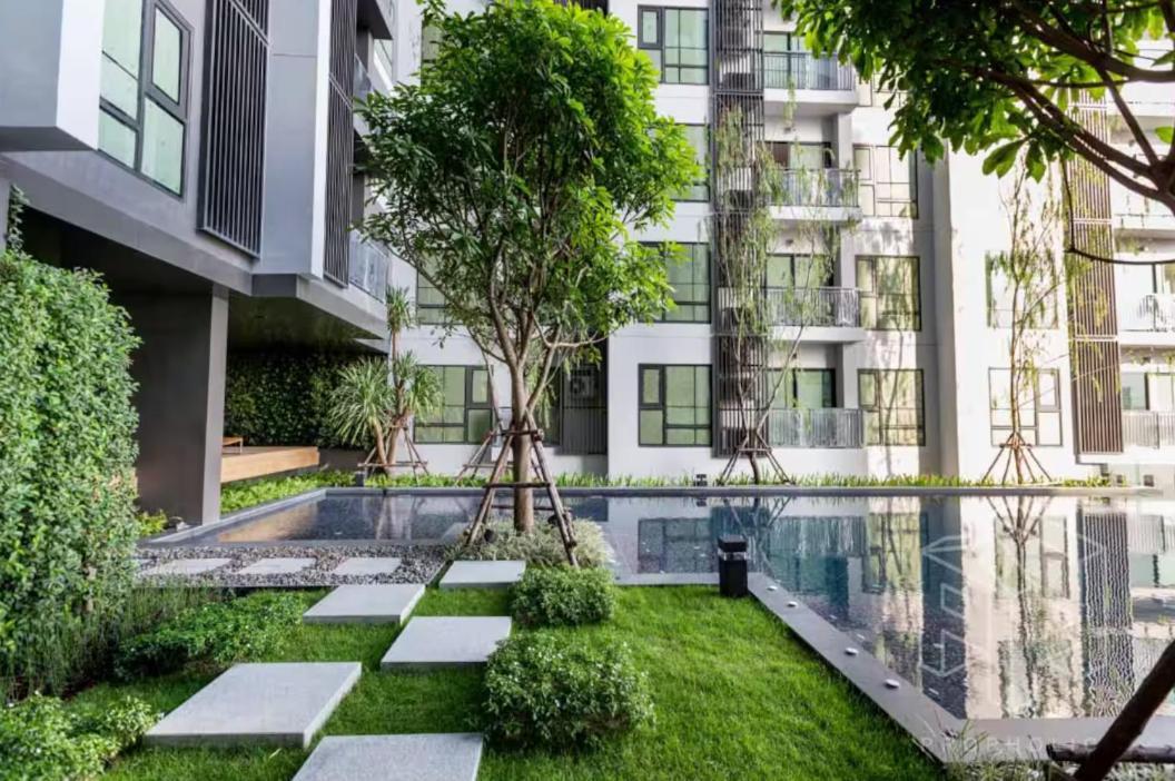 Bts Thonglor Luxury 35sqm With Pool & Sauna Apartment Bangkok