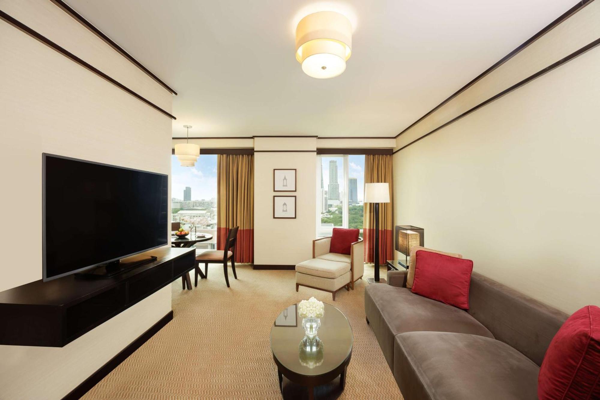 Conrad Residences 5*