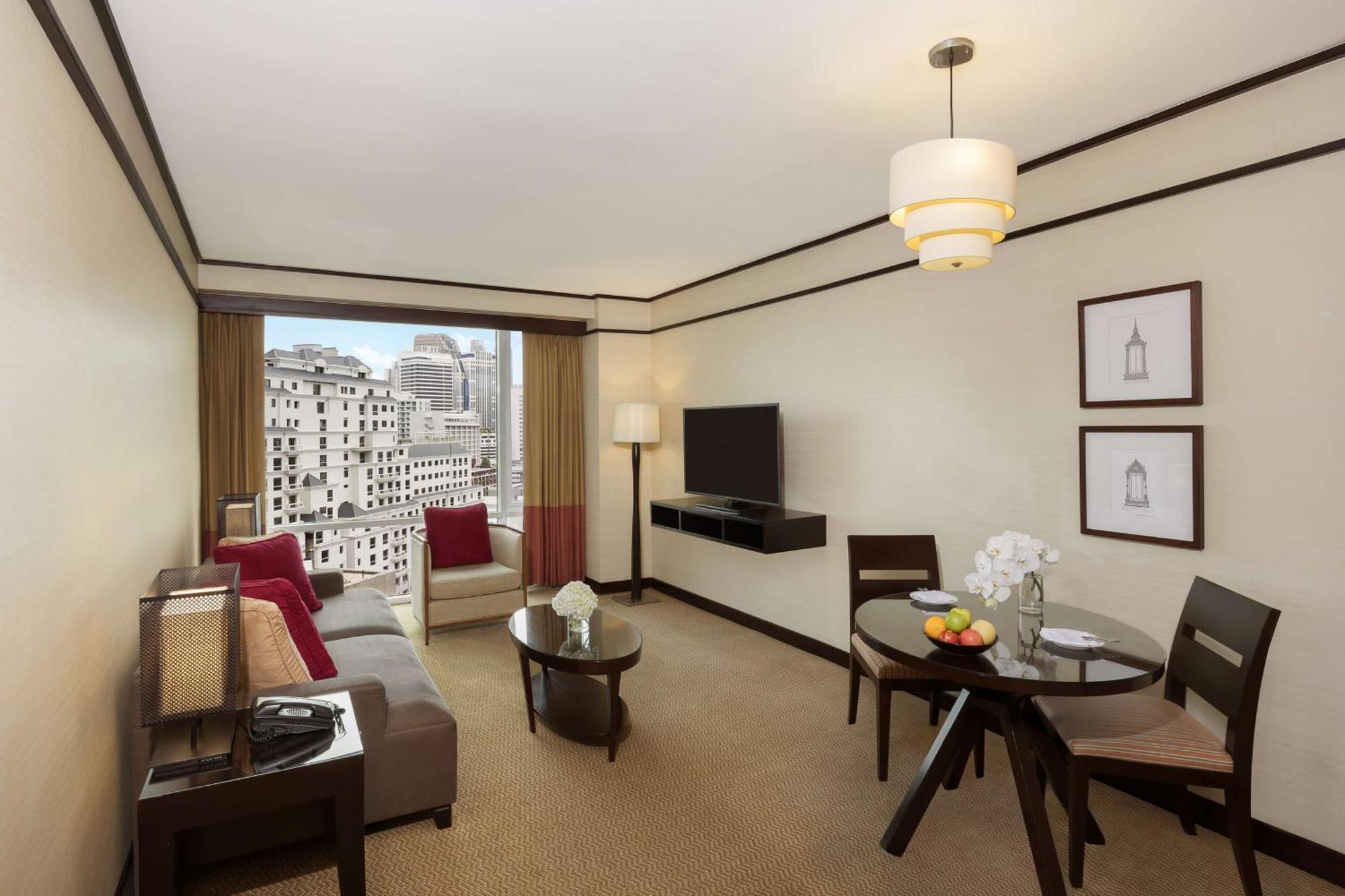 Conrad Residences 5*